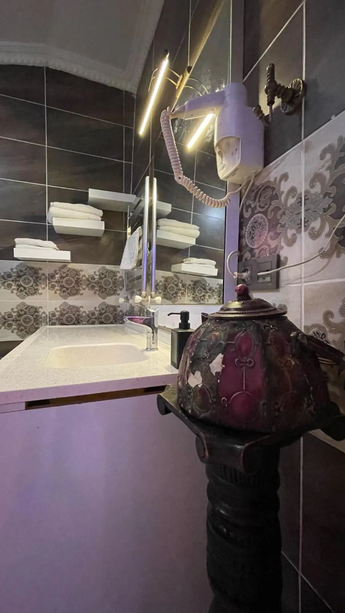 Bathroom in Chez Bore