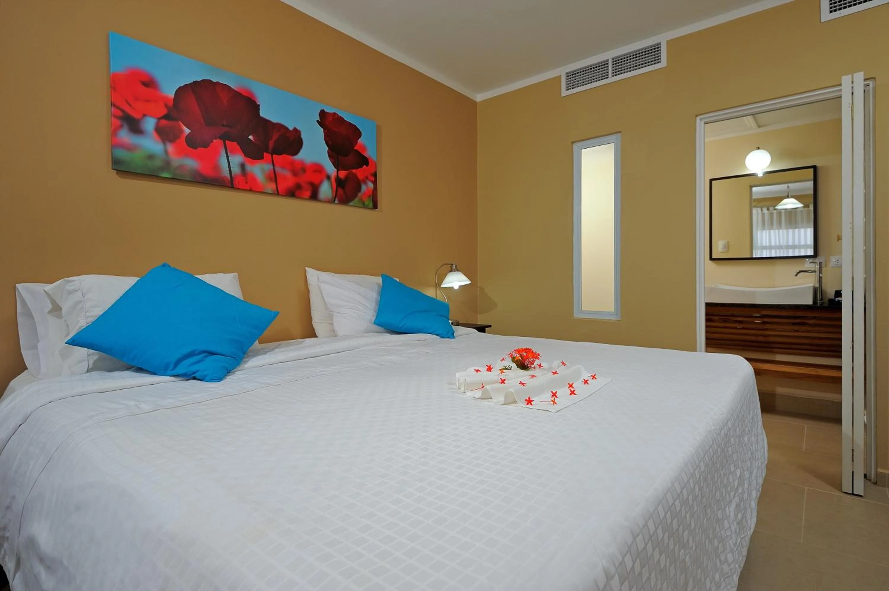 Bed in Eden Beach Resort - Bonaire