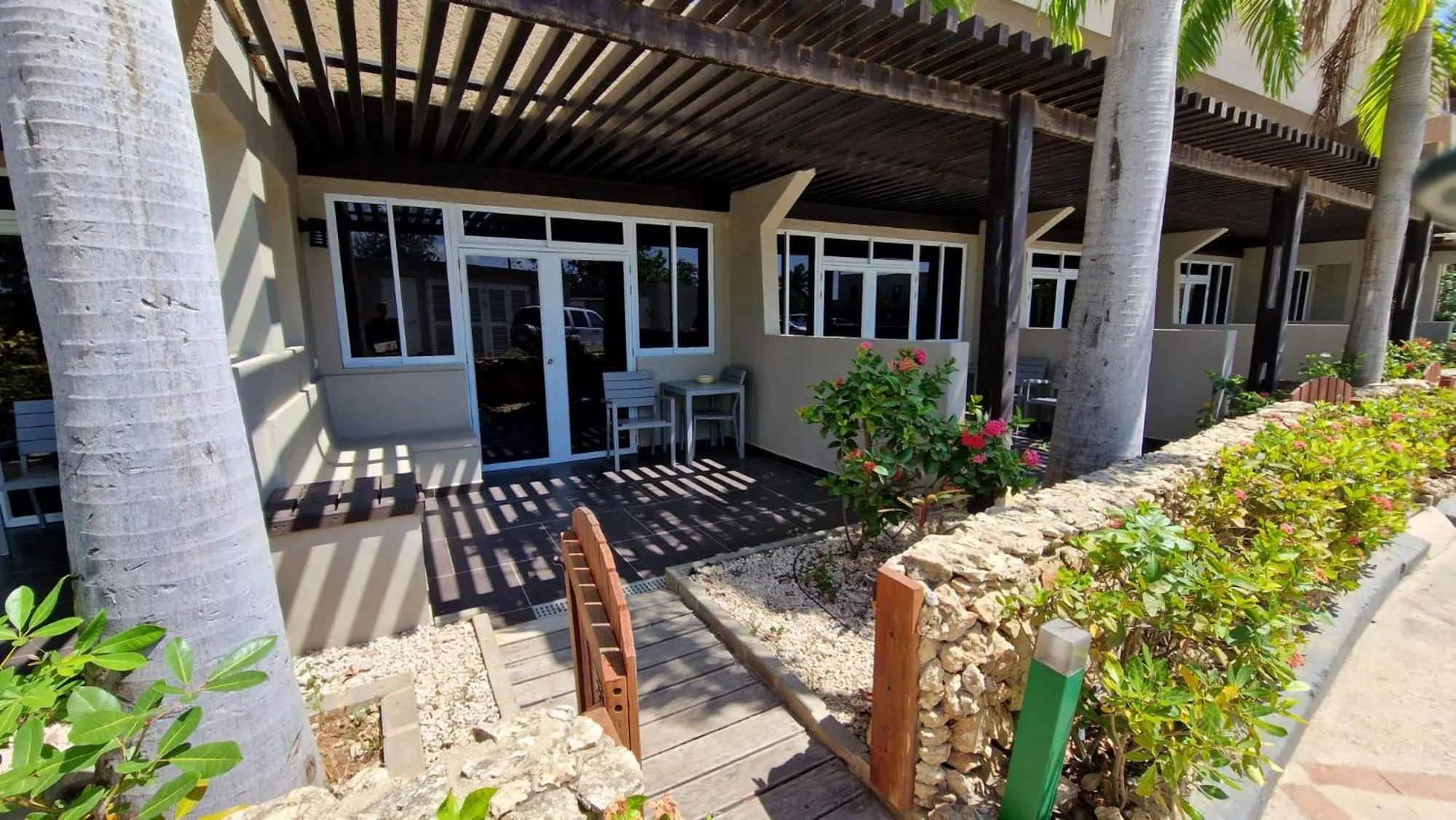 Property building in Eden Beach Resort - Bonaire
