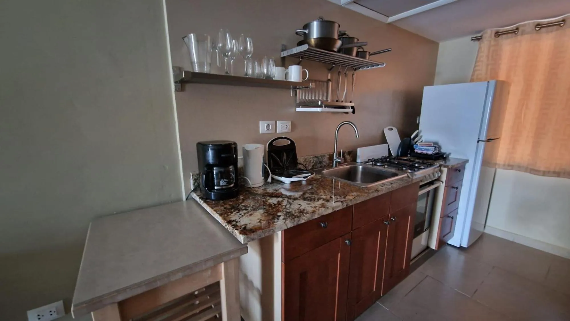 Coffee/tea facilities in Eden Beach Resort - Bonaire
