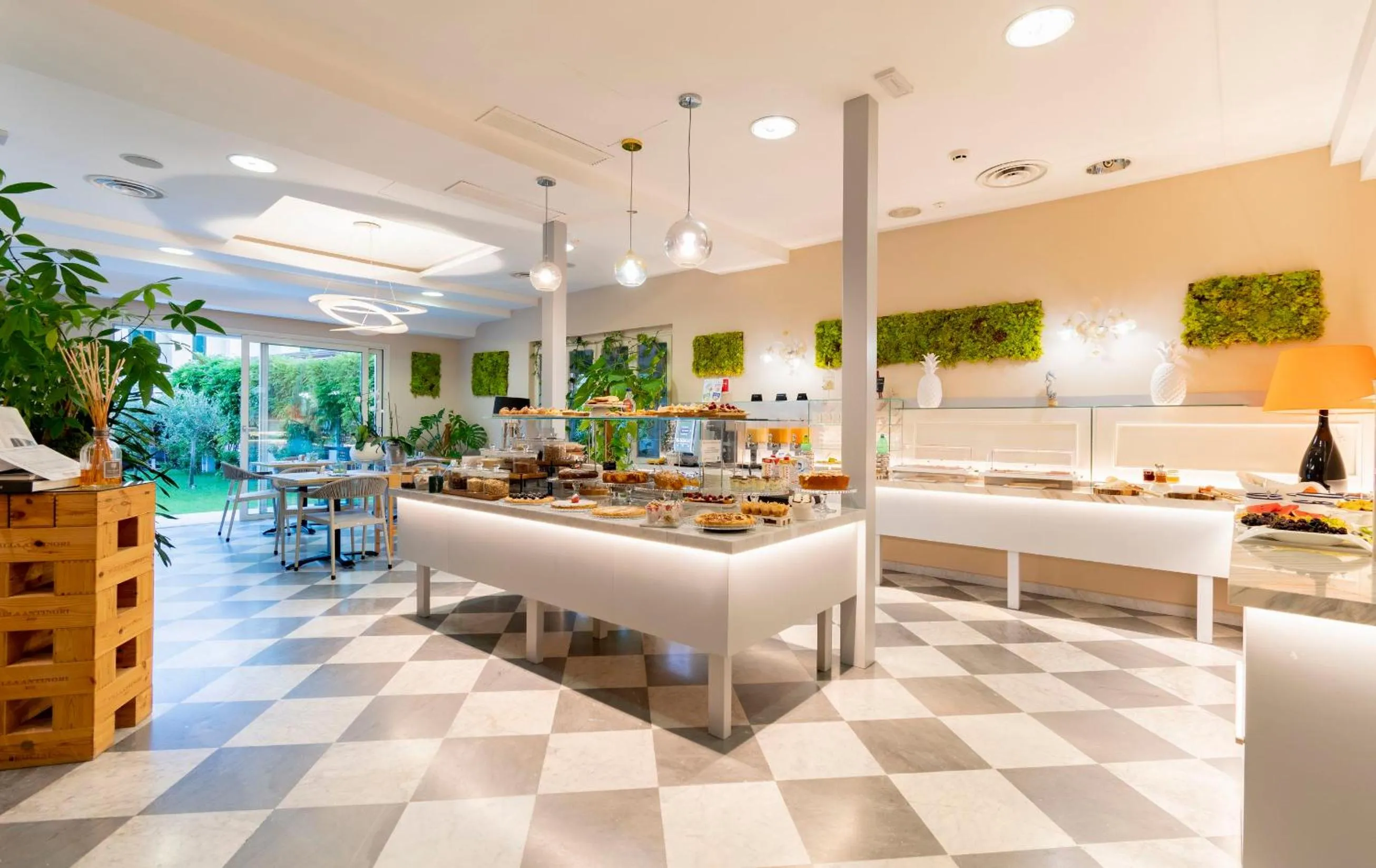 Breakfast in Hotel Luna