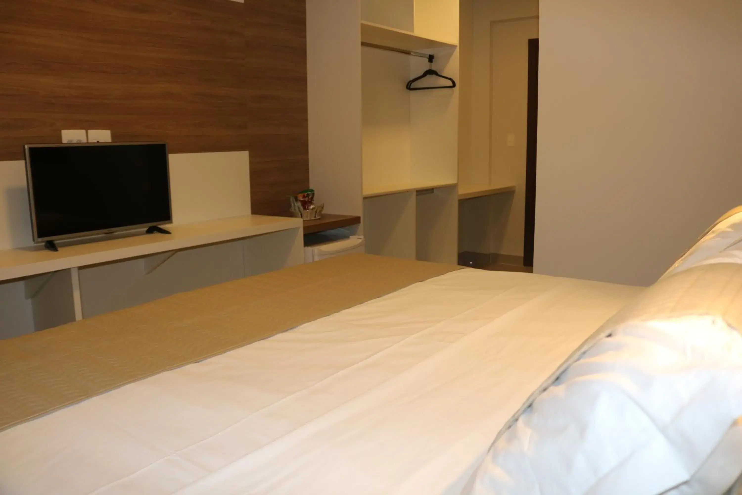 Bed in Bristol Aline Alagoas Bed in Bristol Aline Alagoas