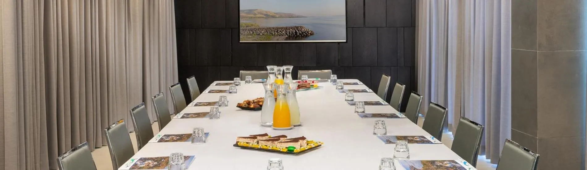 Meeting/conference room in Kinar Galilee