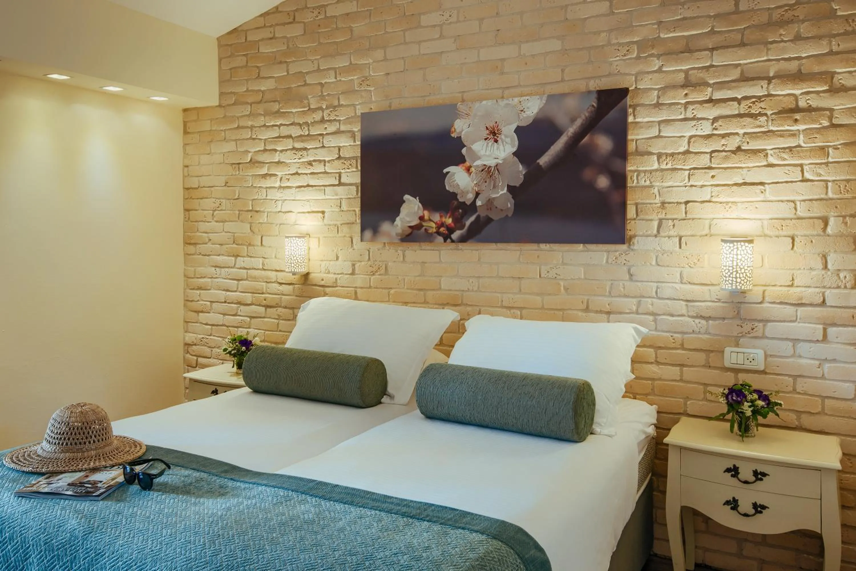 Bed in Kinar Galilee