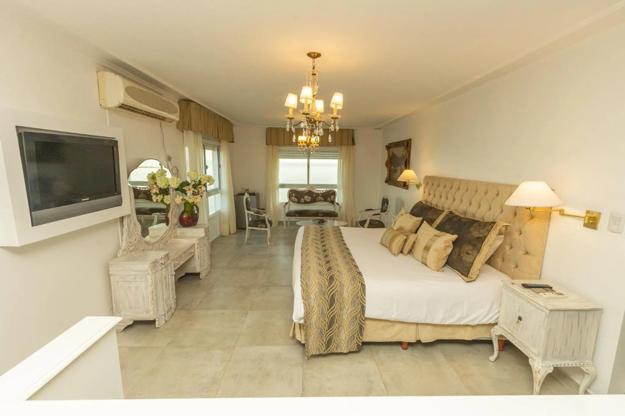 Suite - single occupancy in Marina del Faro Resort