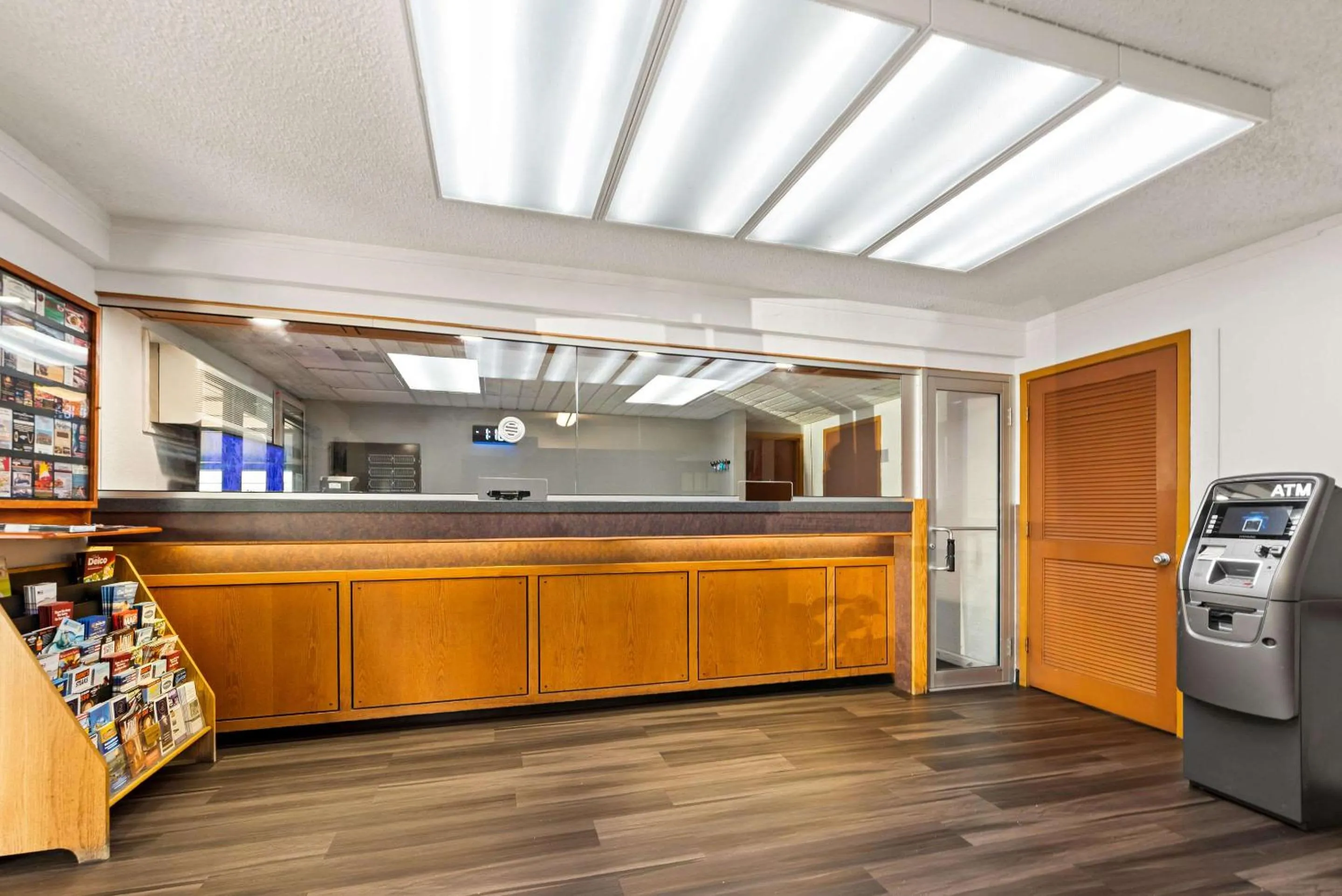 Lobby or reception in Rodeway Inn