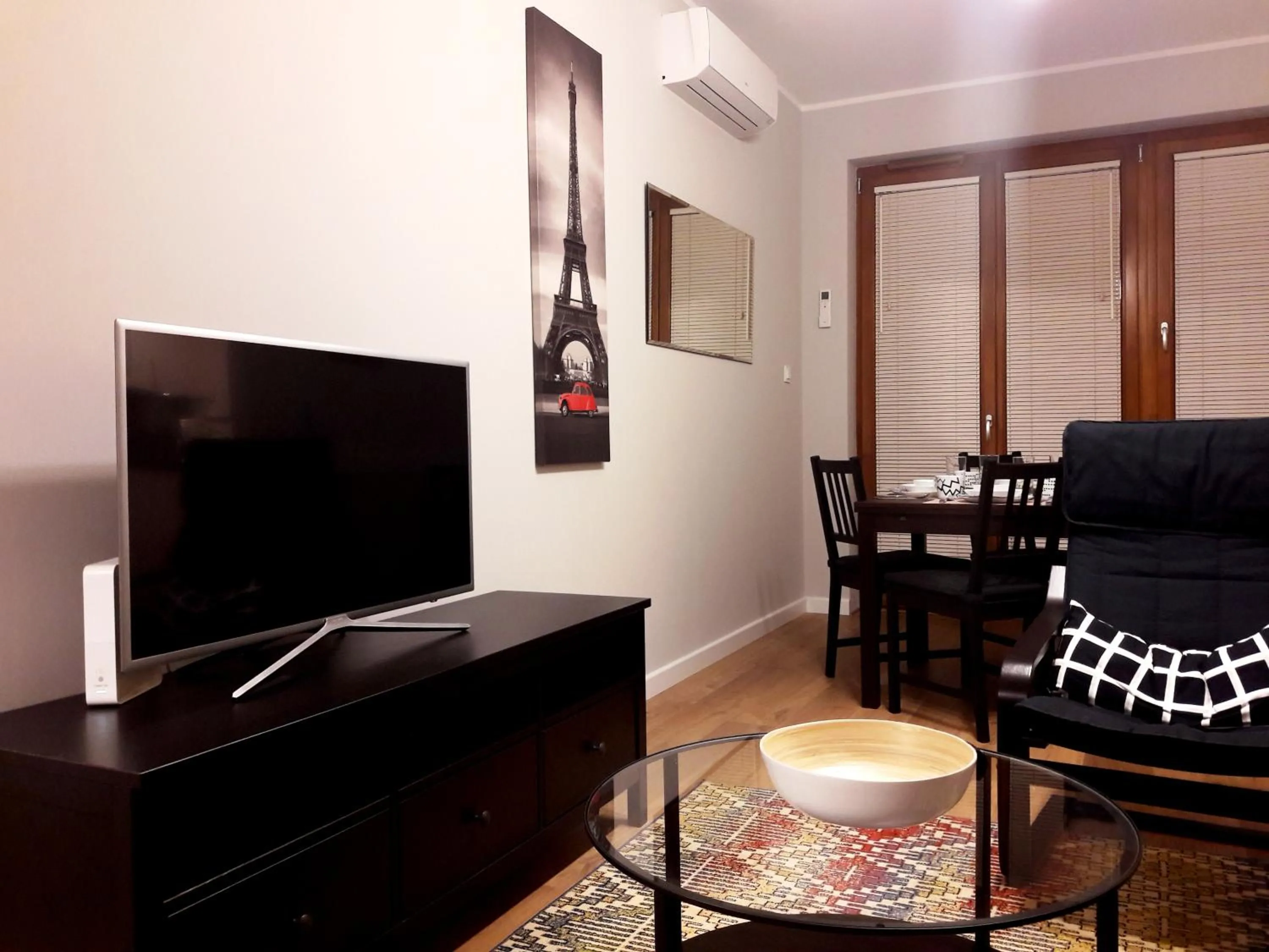 Modern & quiet in Royal Wilanów with AC and garage