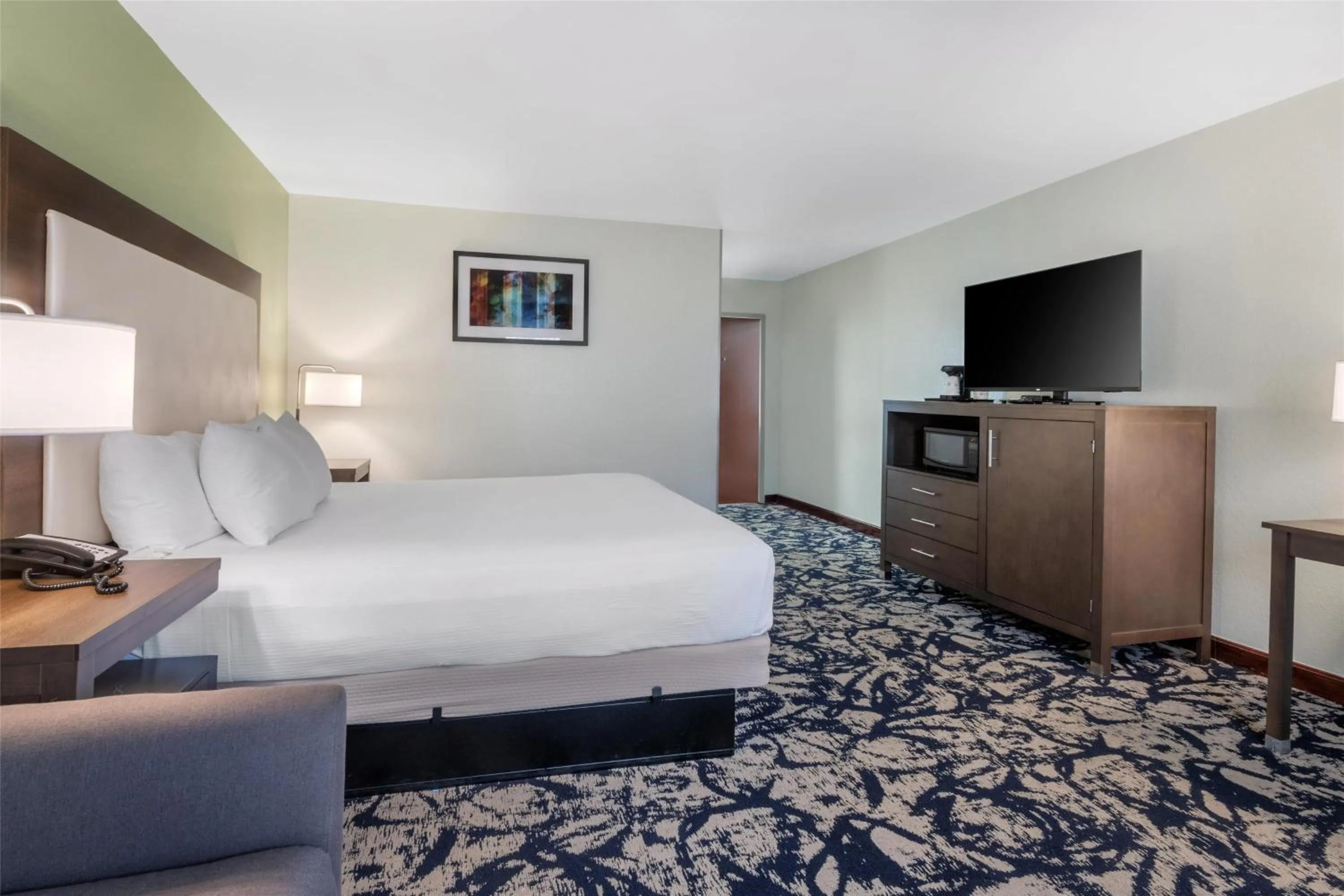 Bedroom, Bed in Best Western West Greenwich Inn