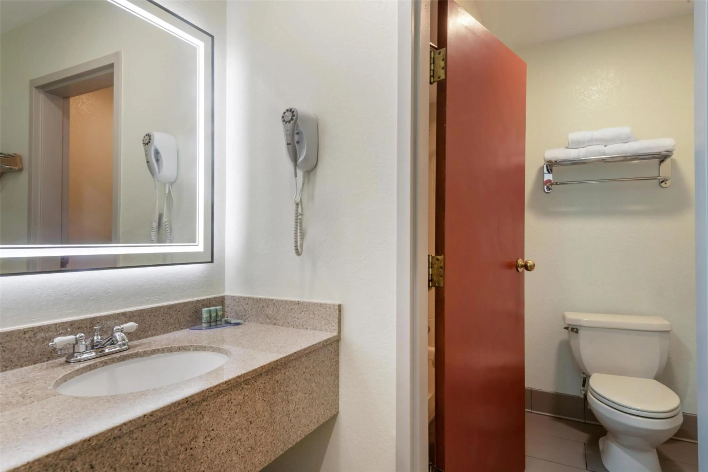 Bathroom in Best Western West Greenwich Inn