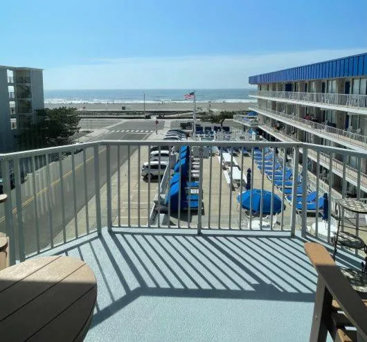 Roman Holiday Resort