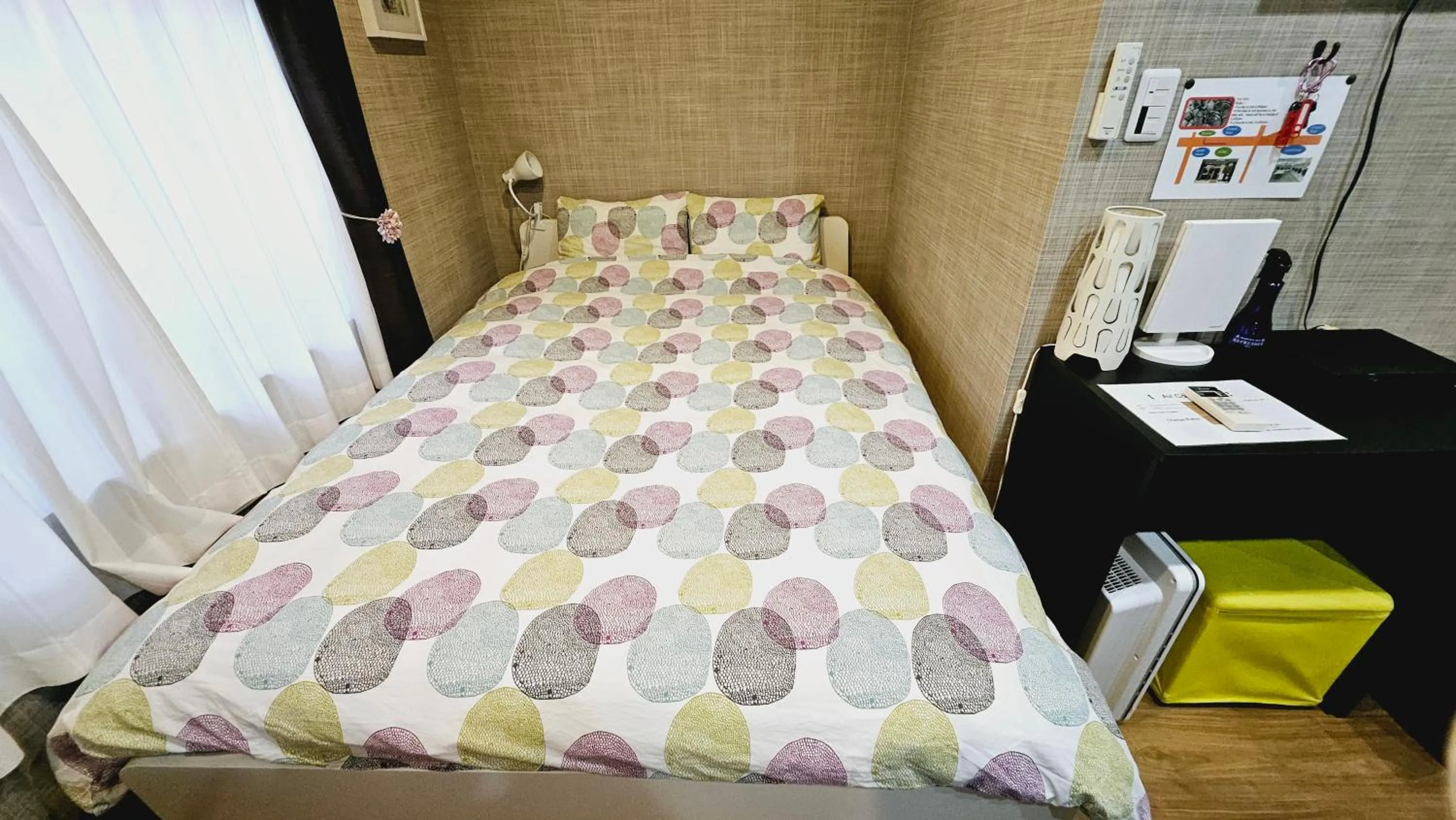 Bed in Royce Enmachi