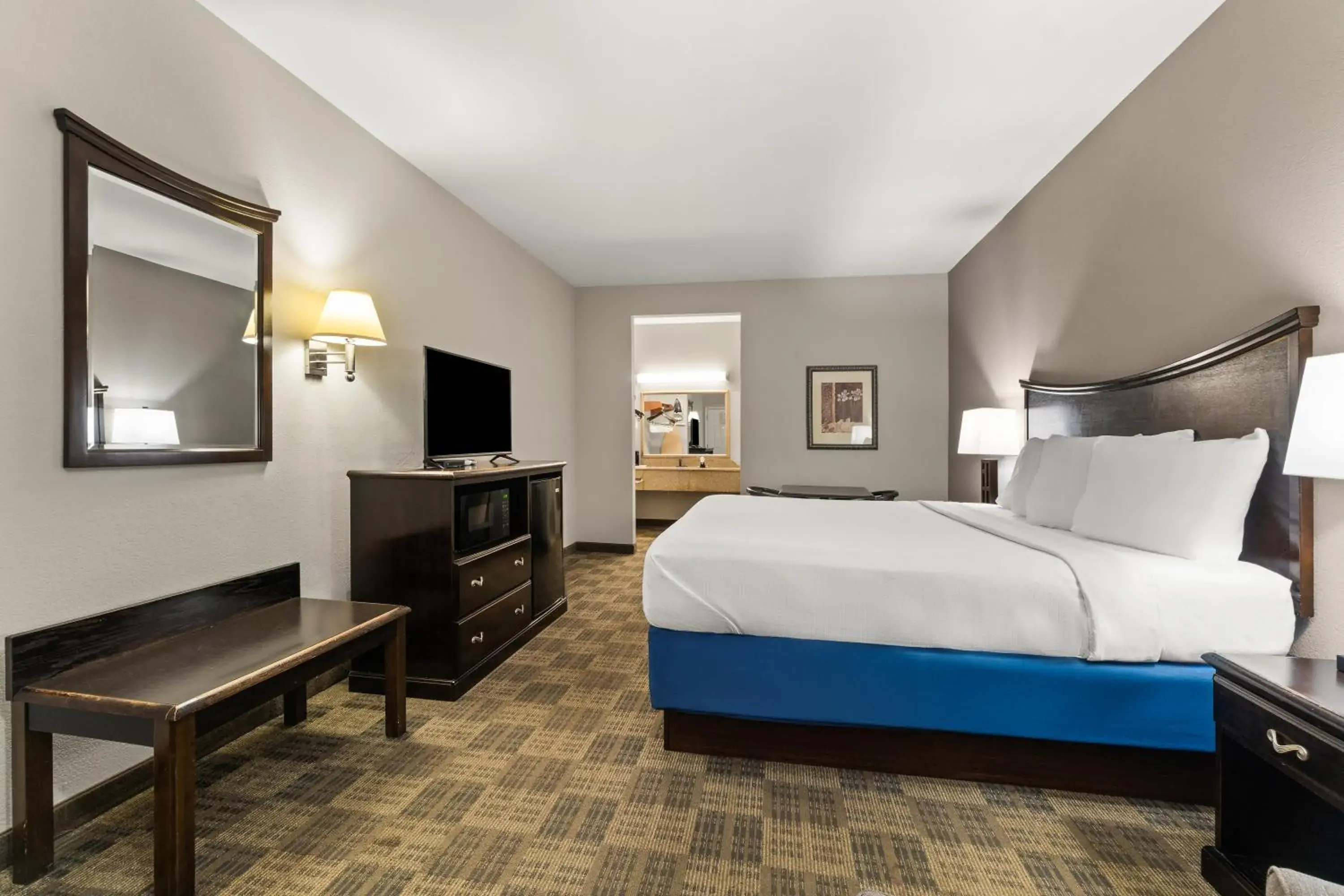 Bed in Americas Best Value Inn Byhalia Bed in Americas Best Value Inn Byhalia