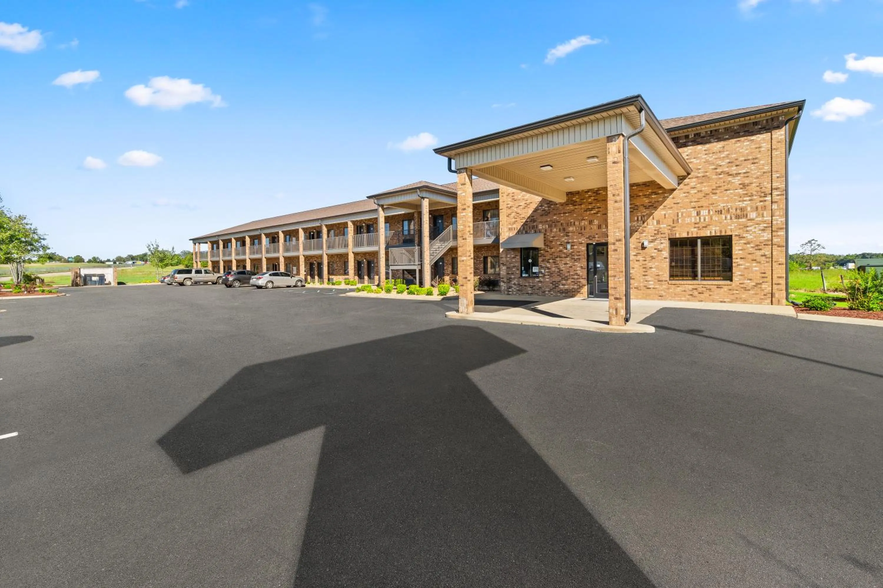 Property building in Americas Best Value Inn Byhalia