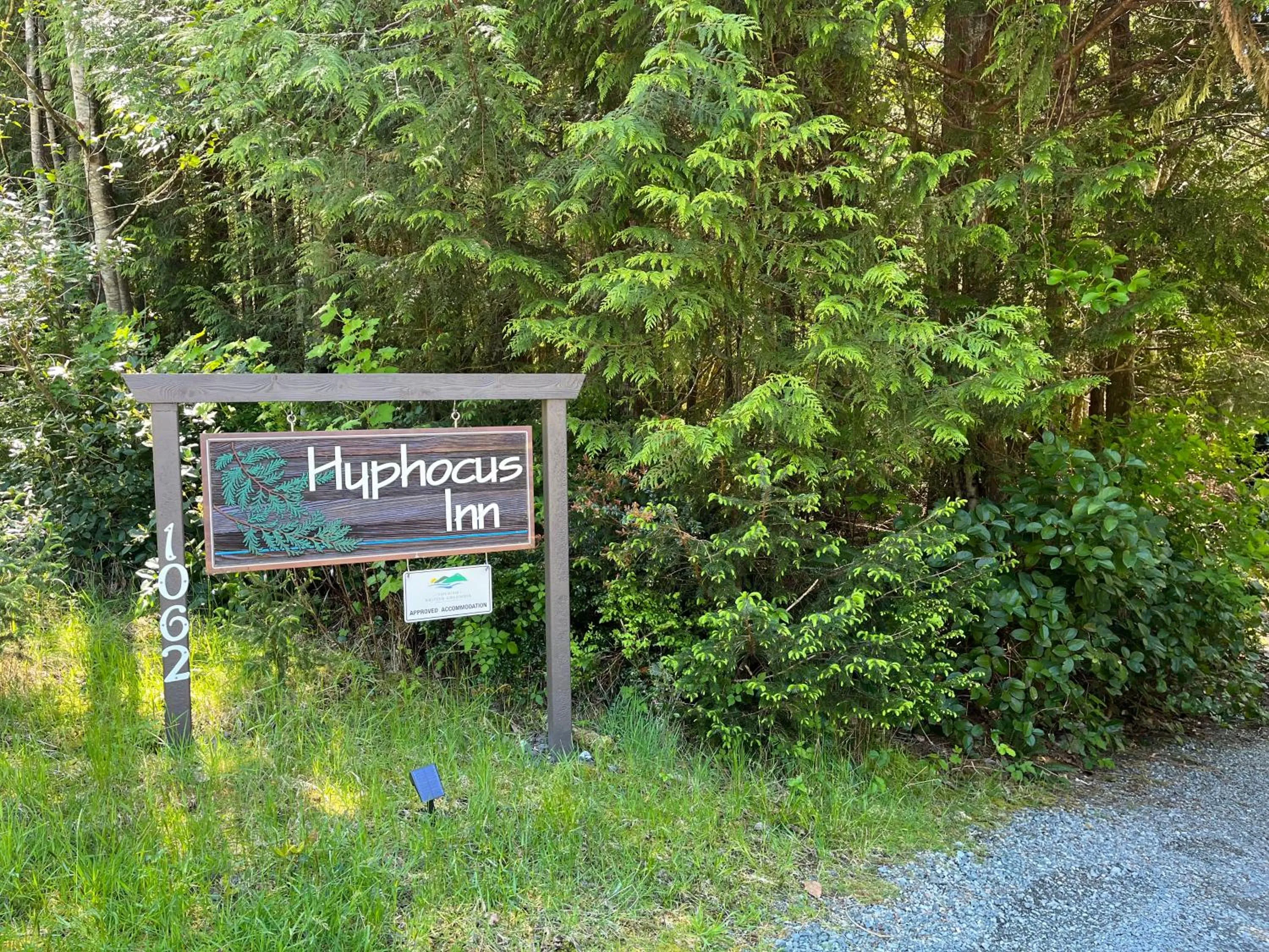 Facade/entrance in Hyphocus Inn