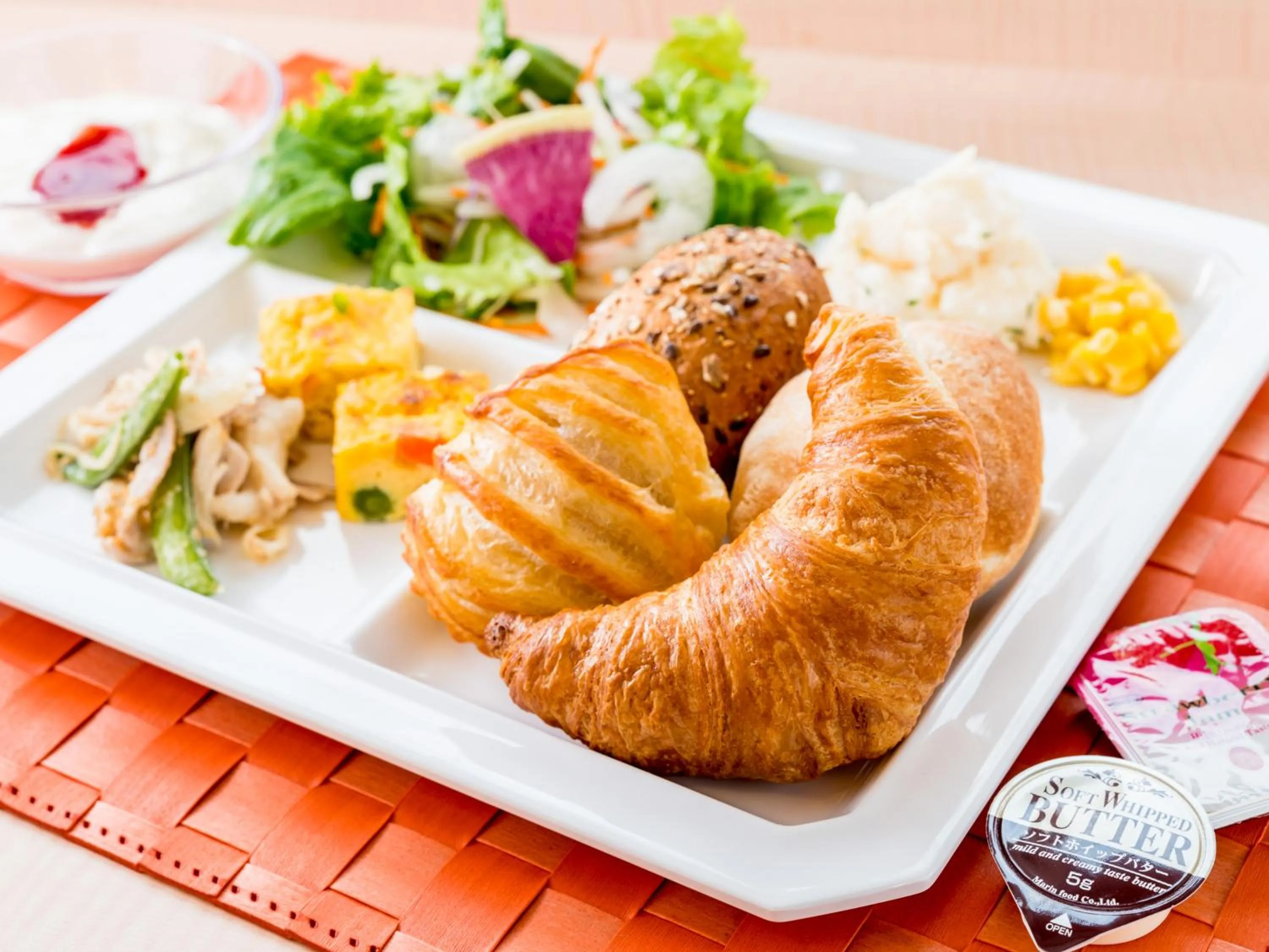 Buffet breakfast in Super Hotel Nara Yamato Koriyama