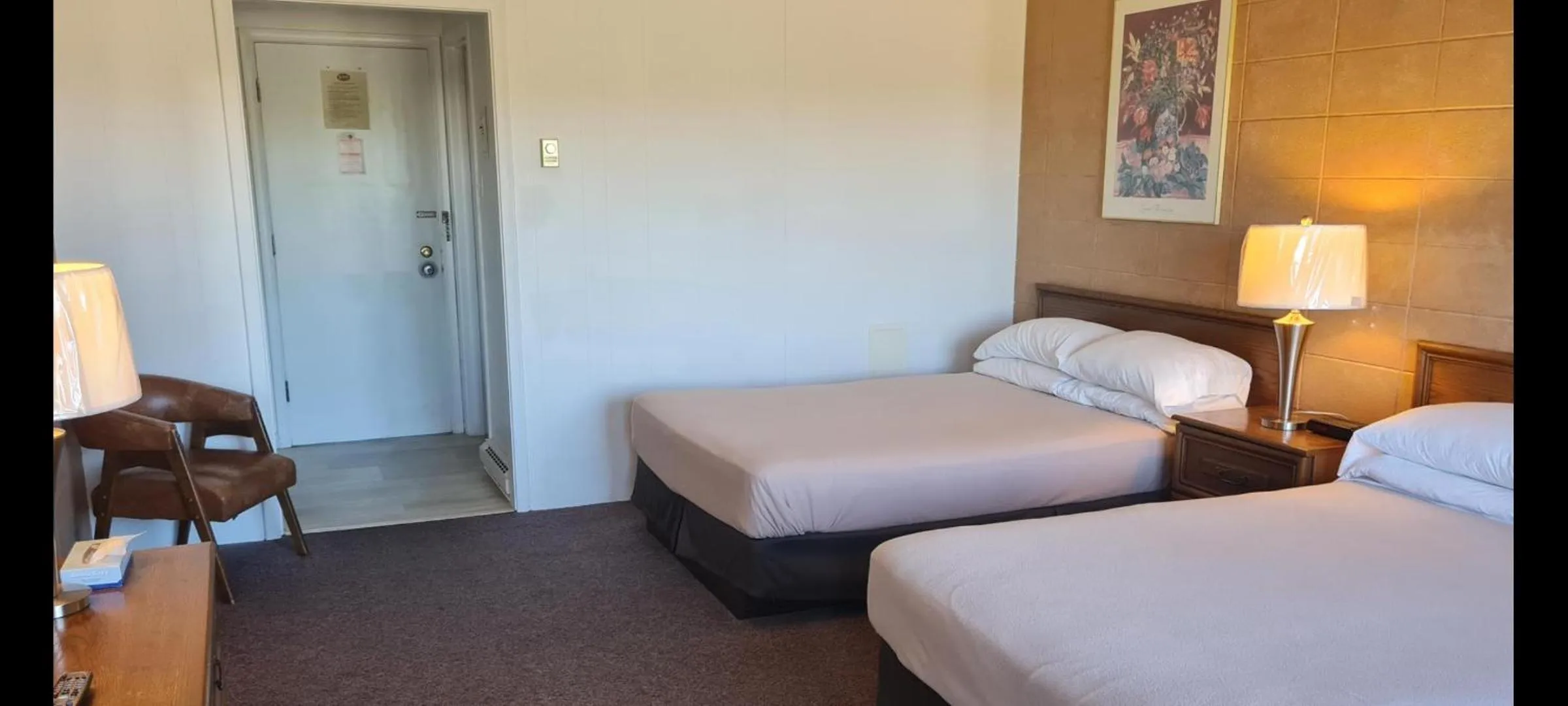 View (from property/room), Bed in The Inn At Lock Seven