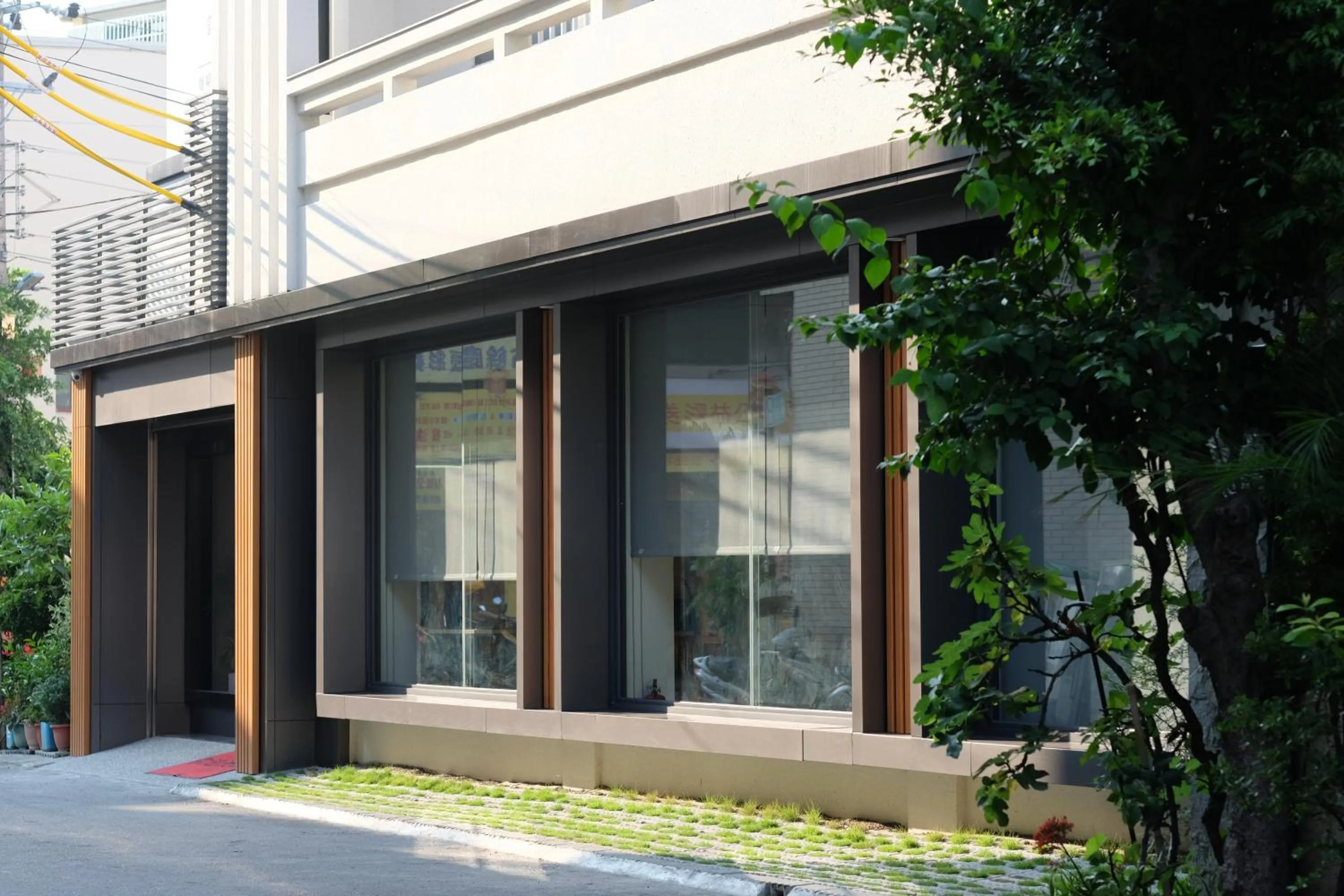 Facade/entrance in Gh House