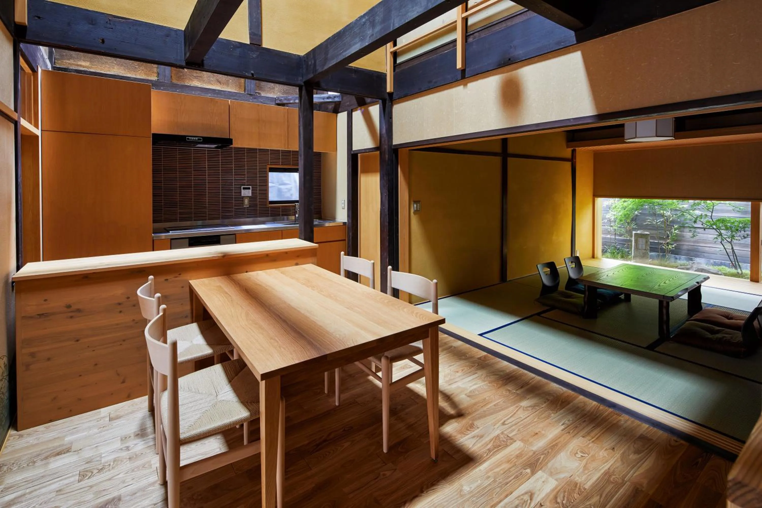 Living room in Marukyo Gakurin-an