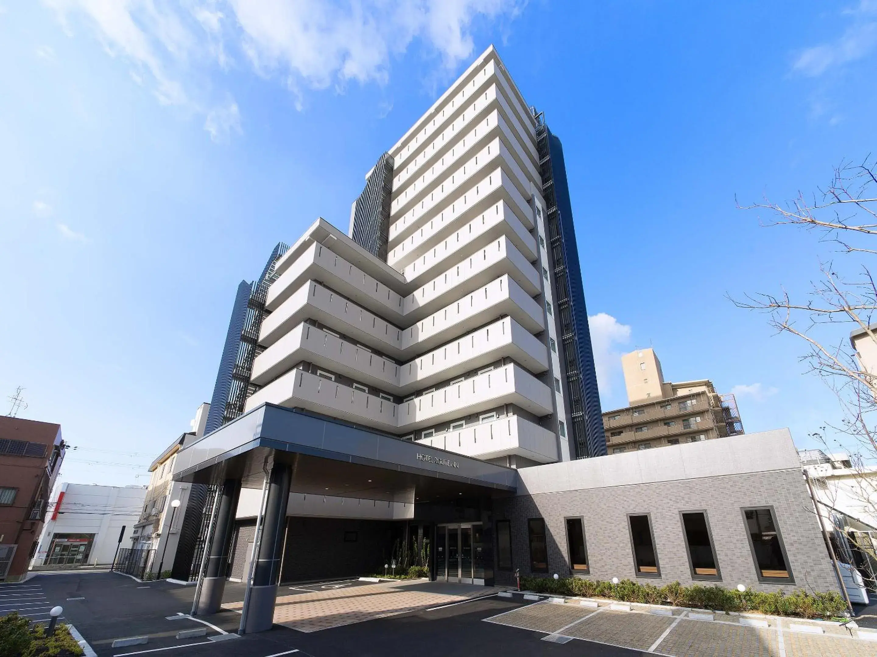 Property building in HOTEL ROUTE-INN Osaka Takaishi -Hagoromo Ekimae- Property building in HOTEL ROUTE-INN Osaka Takaishi -Hagoromo Ekimae-