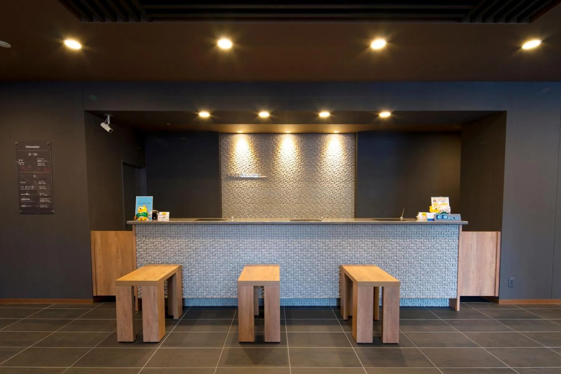 Lobby or reception in HOTEL ROUTE-INN Osaka Takaishi -Hagoromo Ekimae-