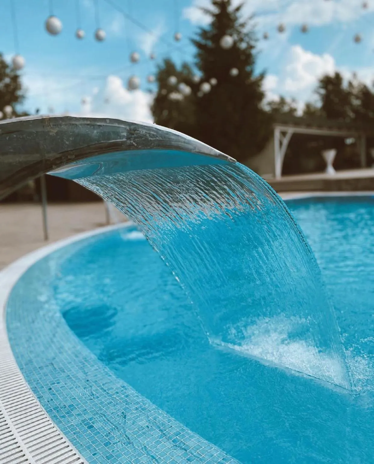 Swimming pool in President Resort Hotel