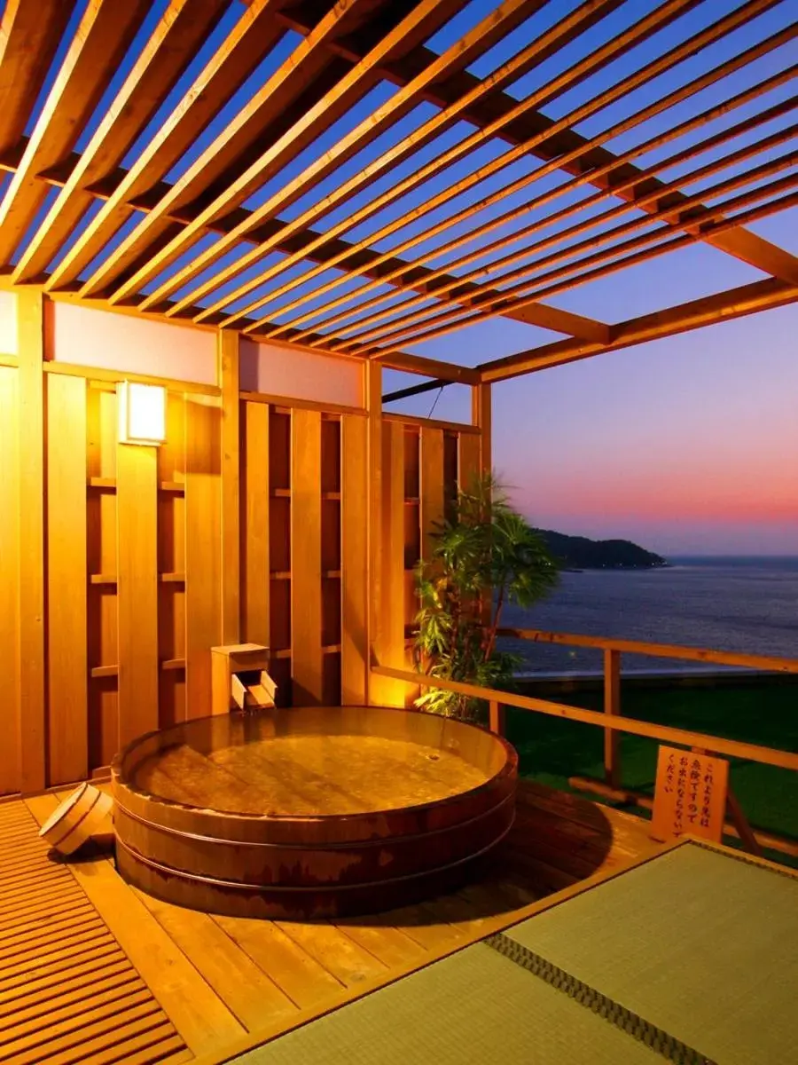 Property building in Itoen Hotel Toi Property building in Itoen Hotel Toi