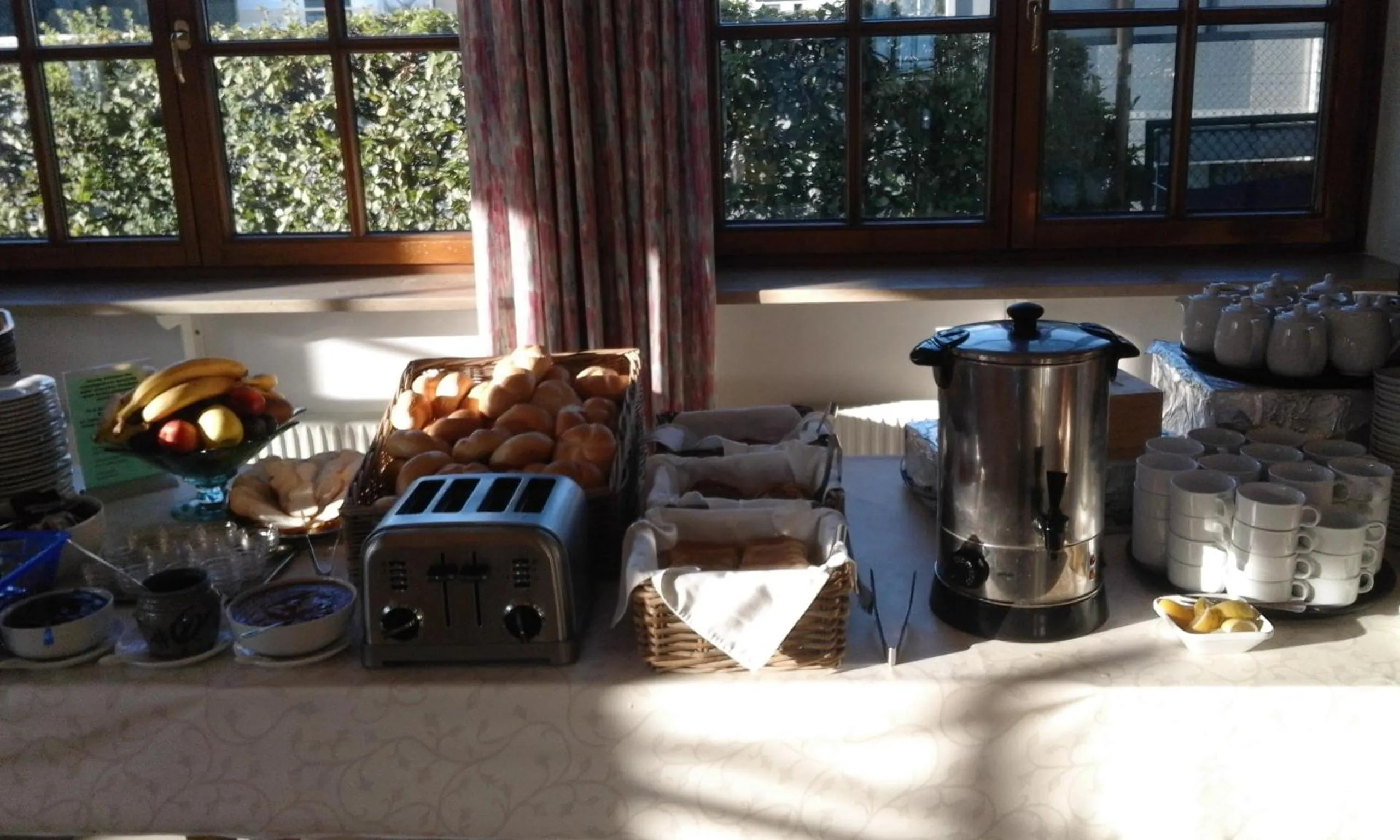 Buffet breakfast in Junges Hotel Zell am See