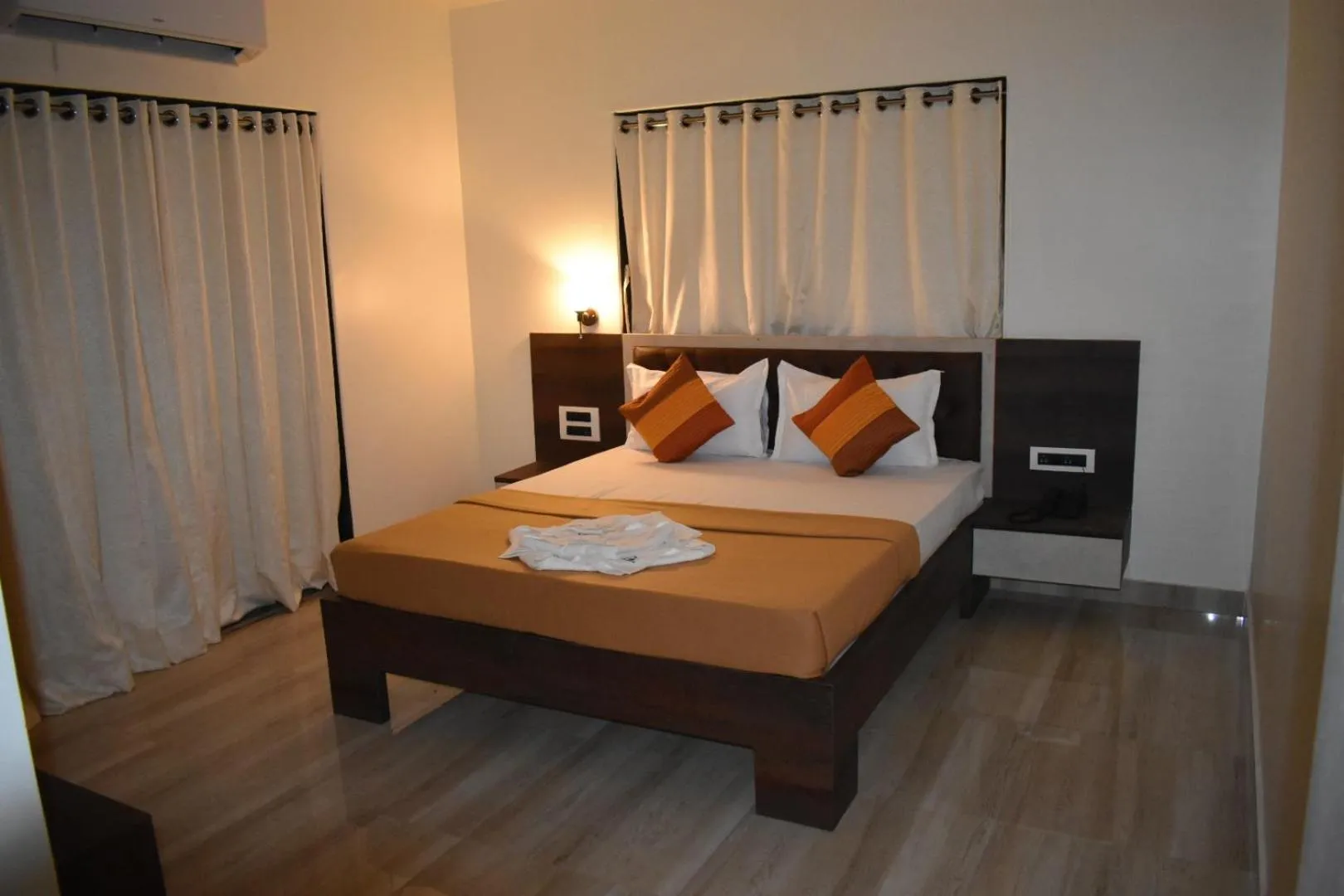 Bed in Hotel Grand Ganesha