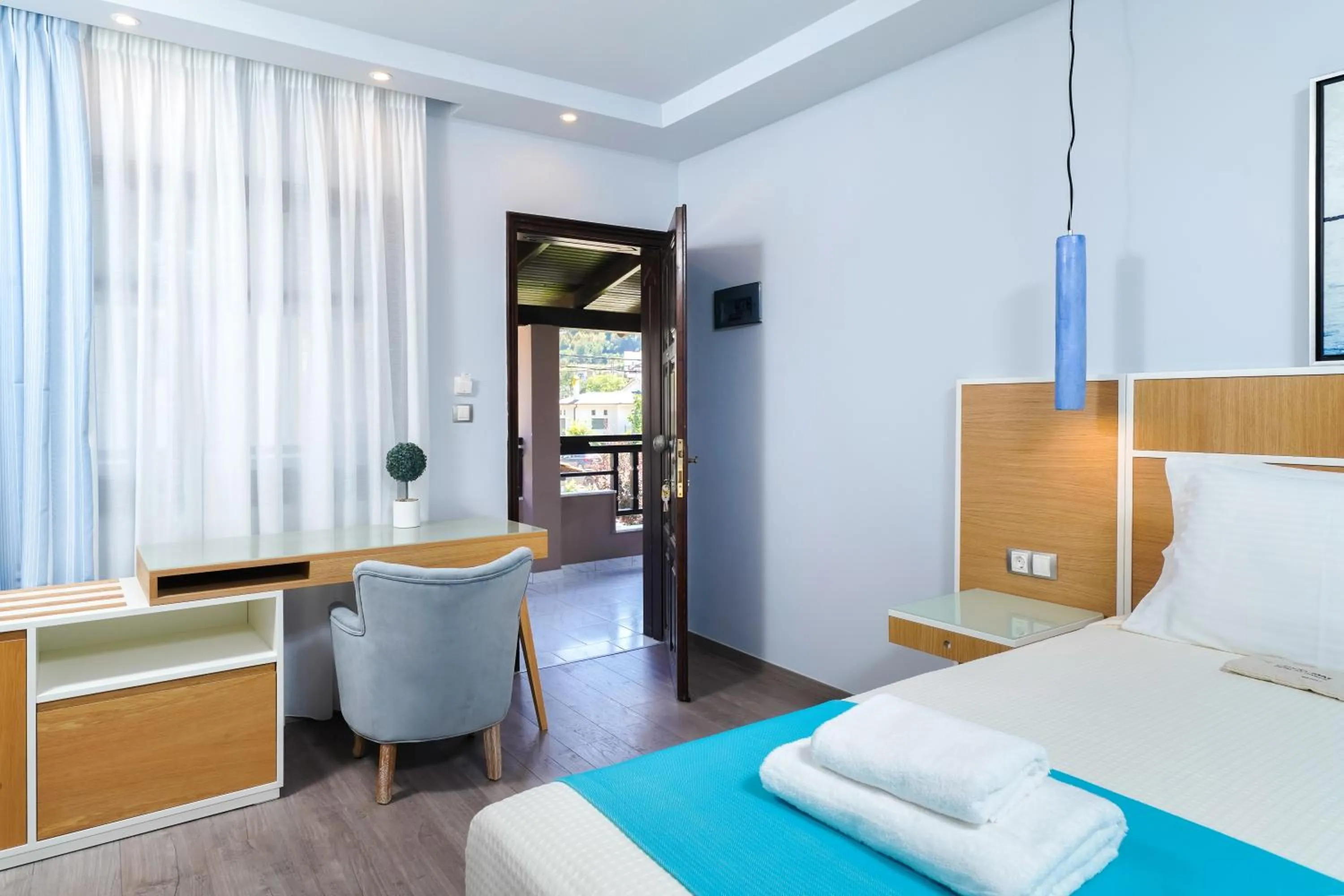 Coffee/tea facilities in Kamelia & Semeli Hotel