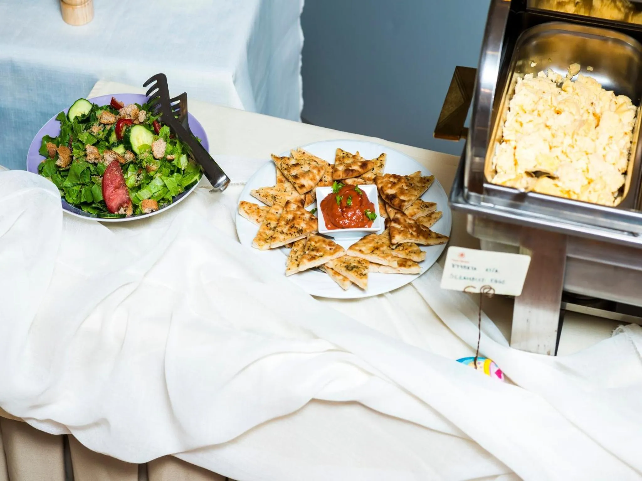 Food and drinks in Kamelia & Semeli Hotel