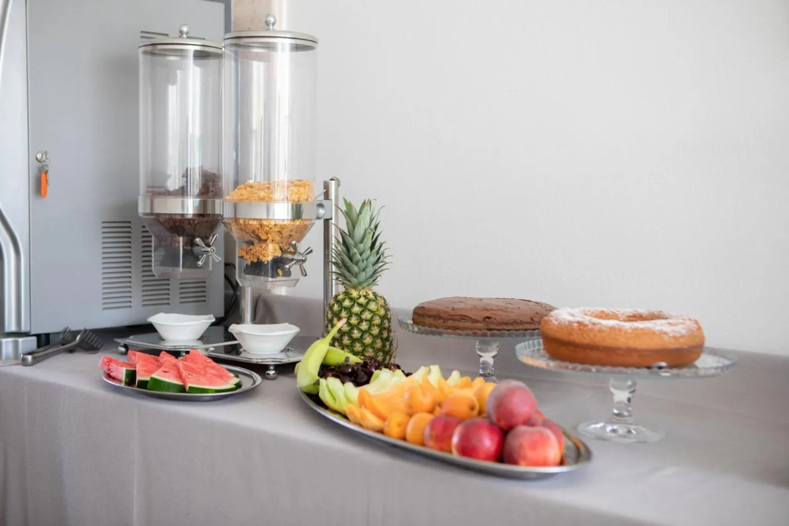 Buffet breakfast in Hotel Perla Dello Ionio