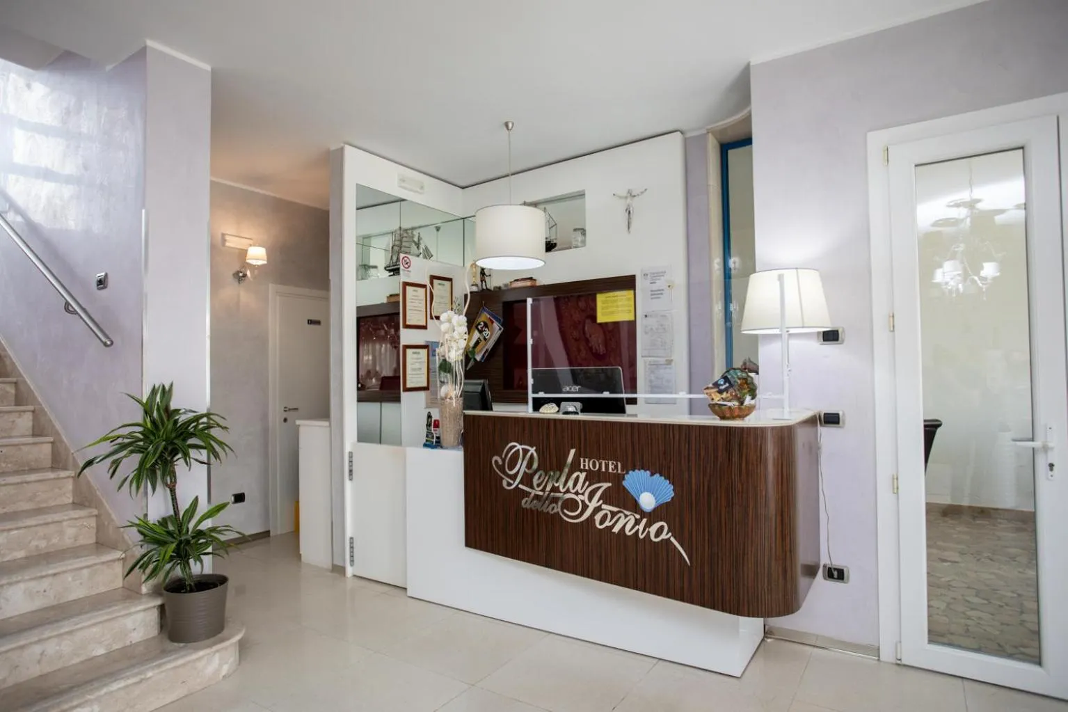 Lobby or reception in Hotel Perla Dello Ionio