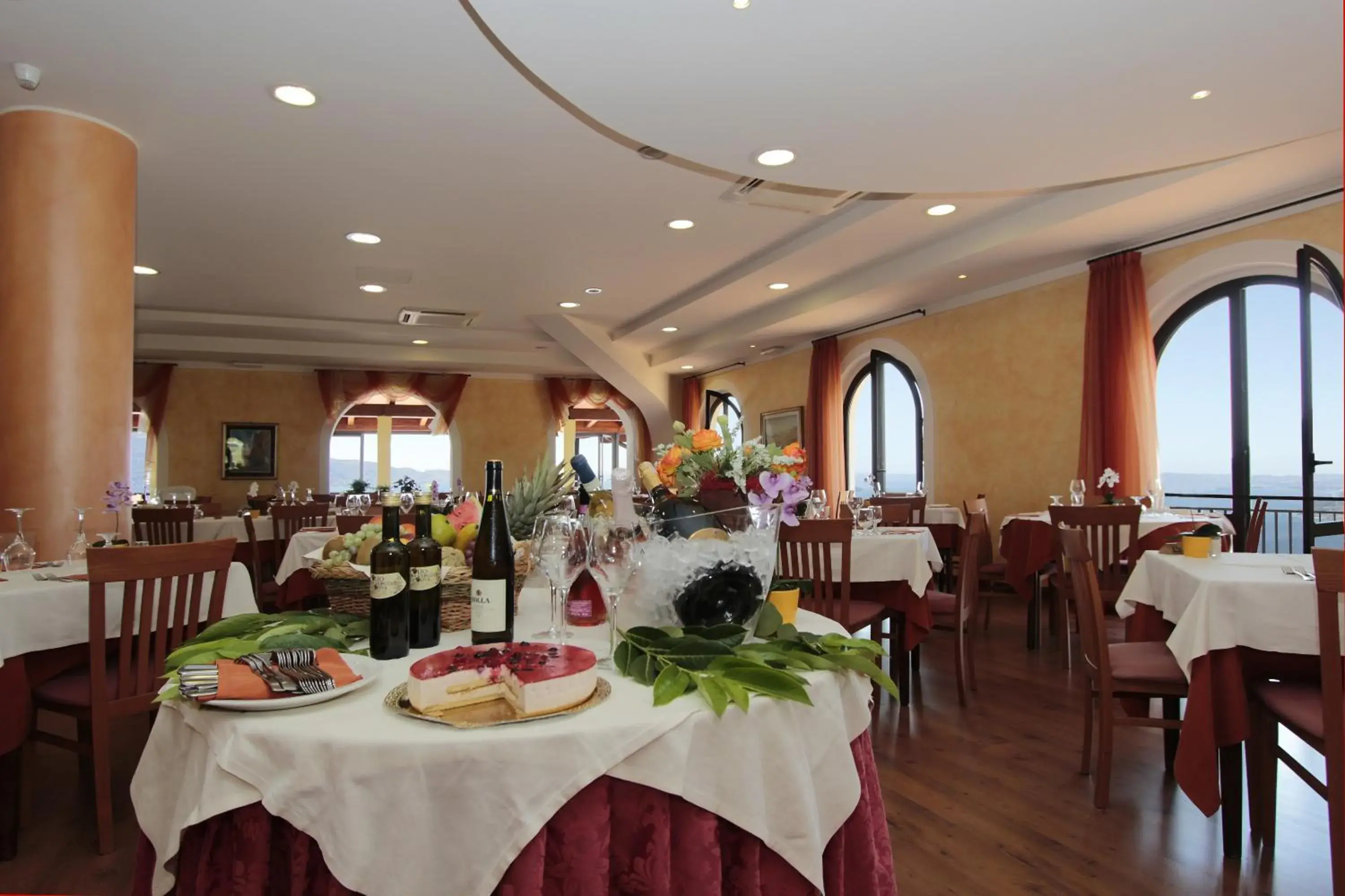 Food and drinks, Restaurant/Places to Eat in Park Hotel Zanzanù