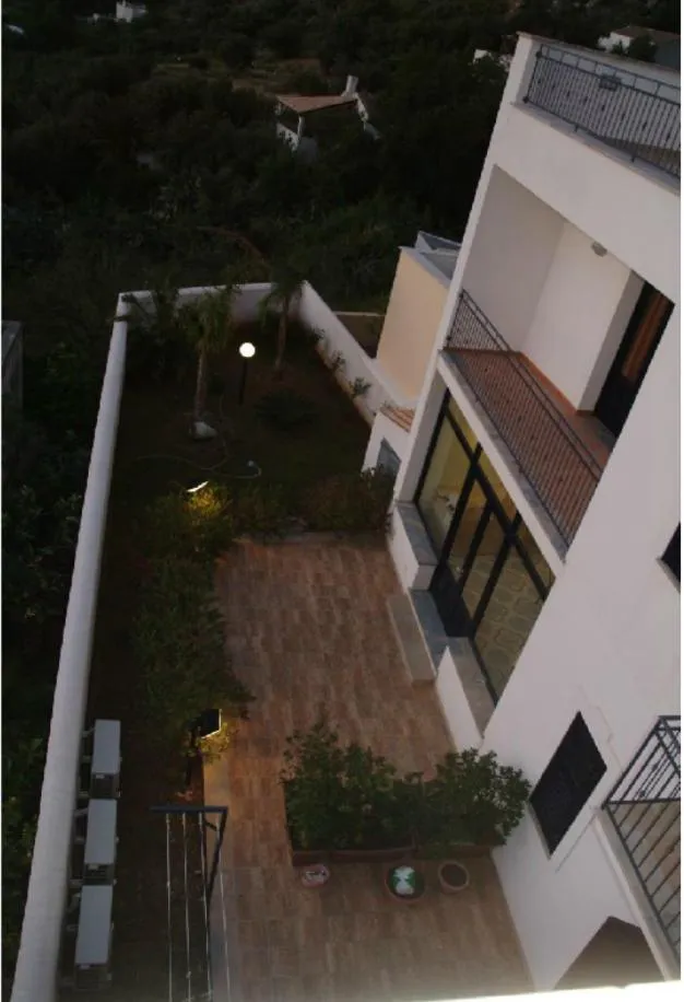 Facade/entrance in Torre Salina