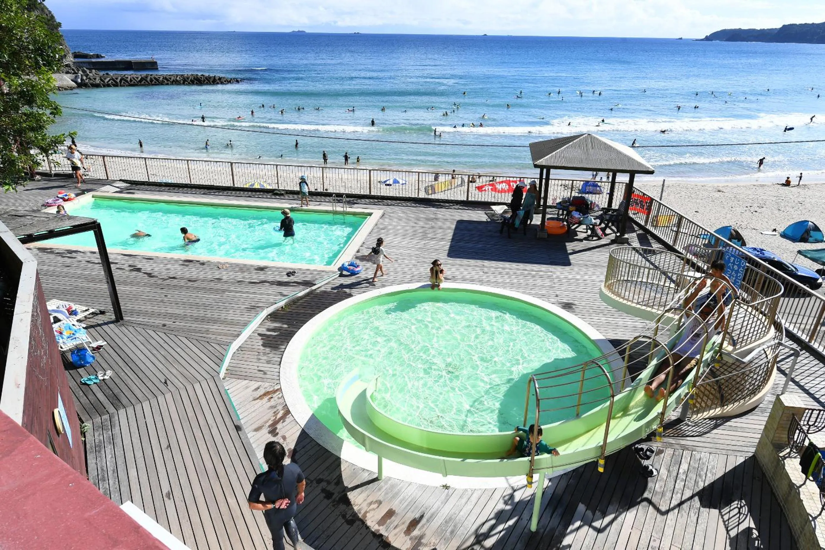 Pool view in Shimoda Yamatokan
