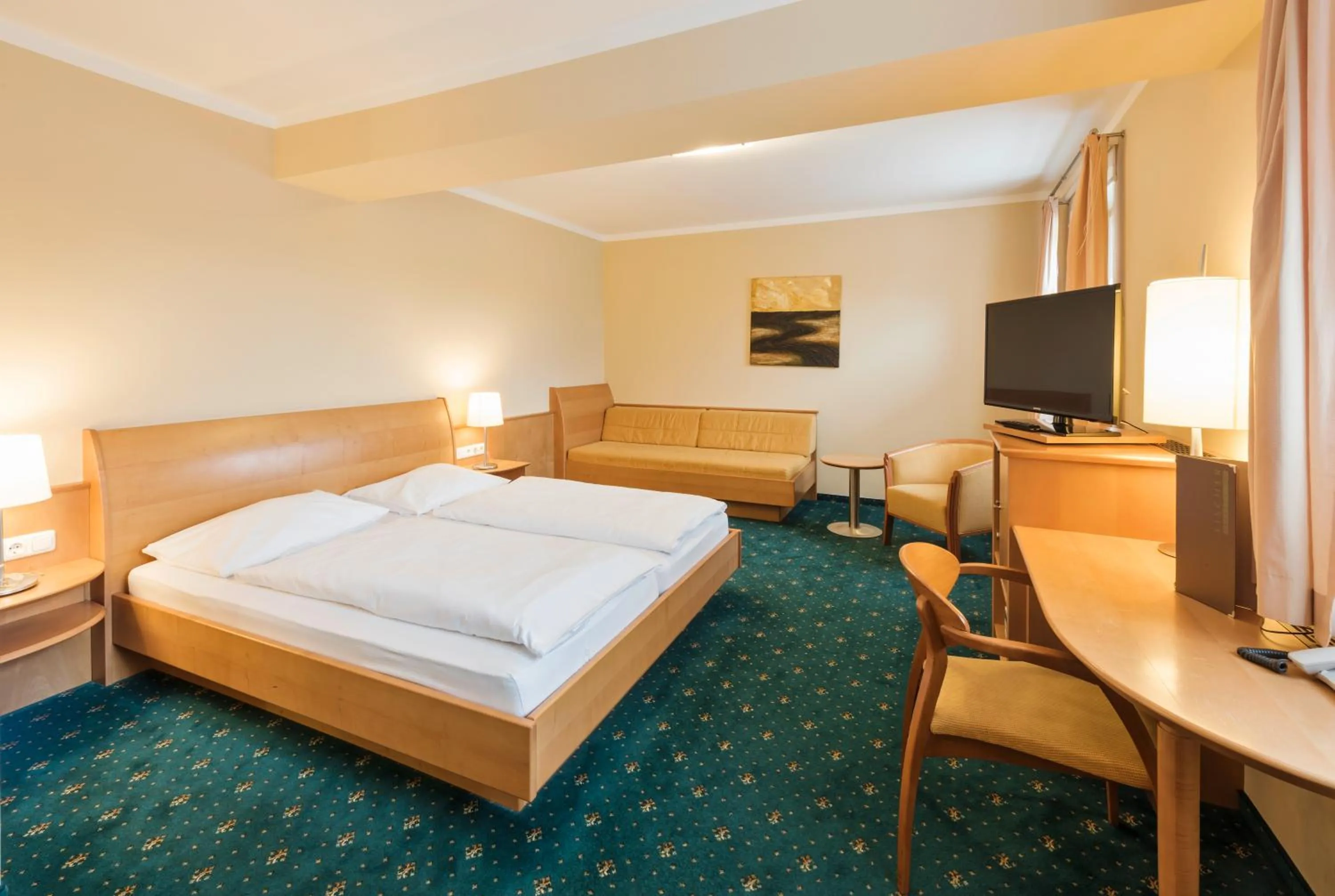 Photo of the whole room, Bed in Hotel Gasthof Fischer