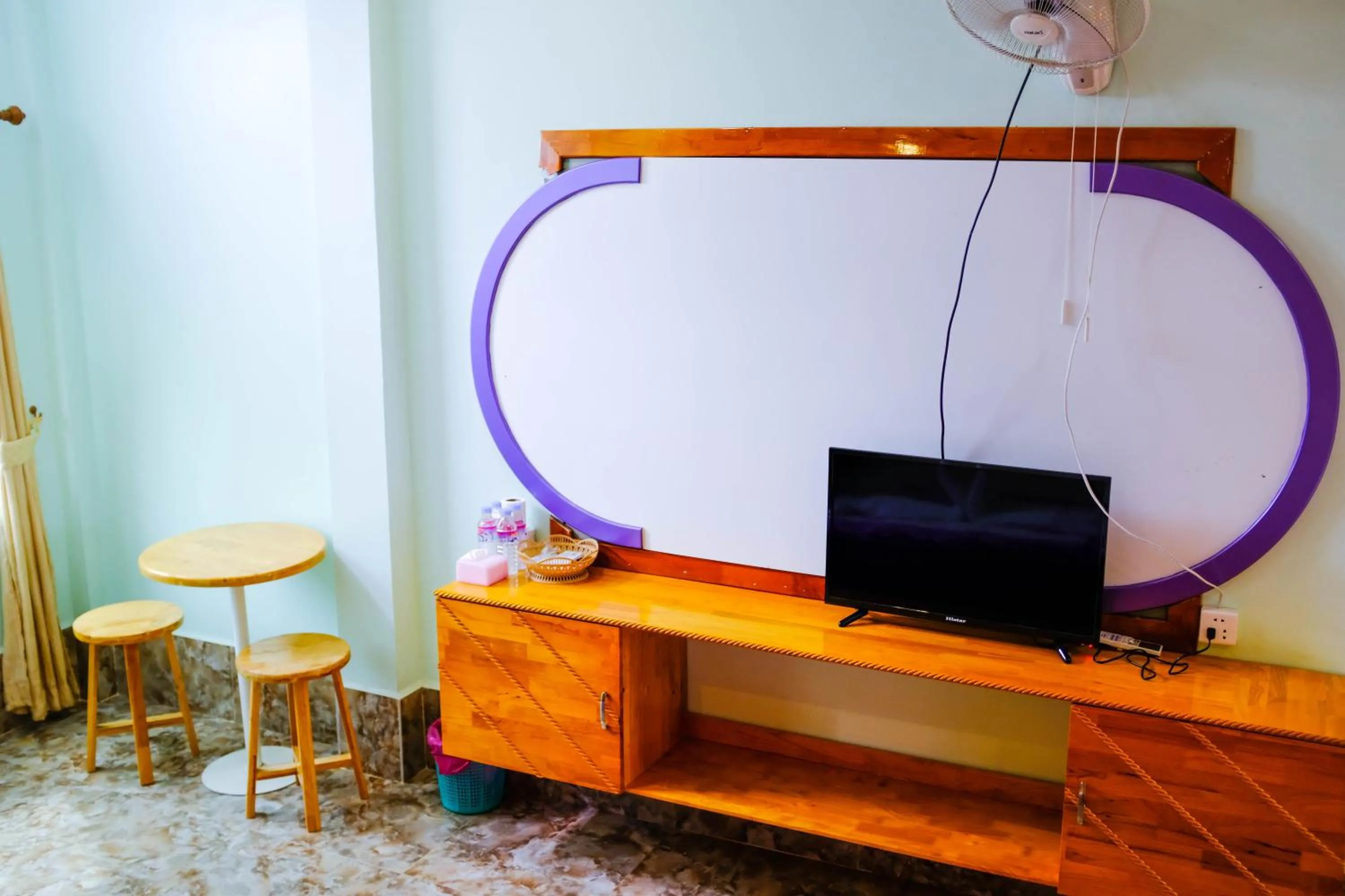 Communal lounge/ TV room in Por Chey