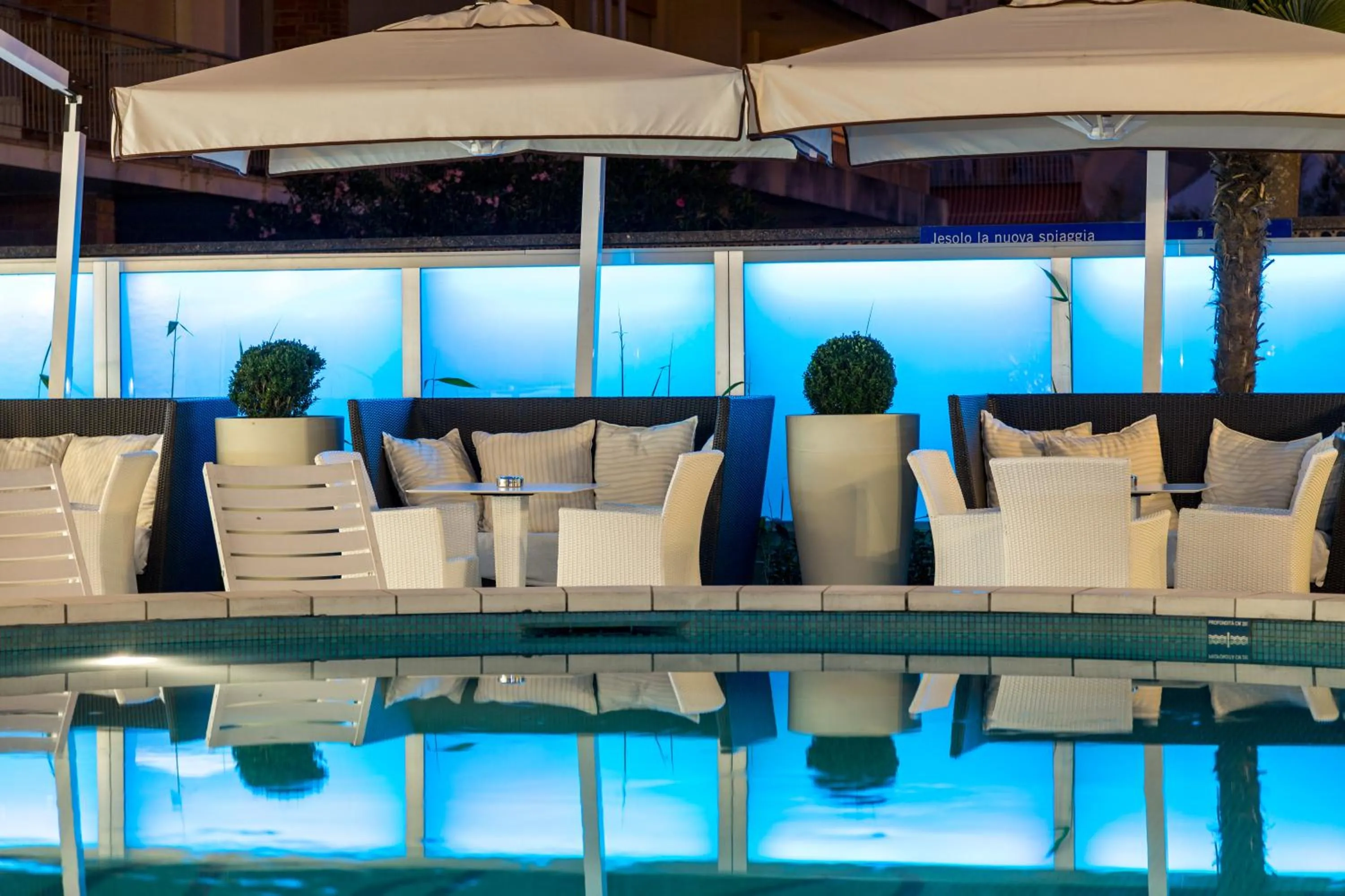 Patio in Hotel Rivamare