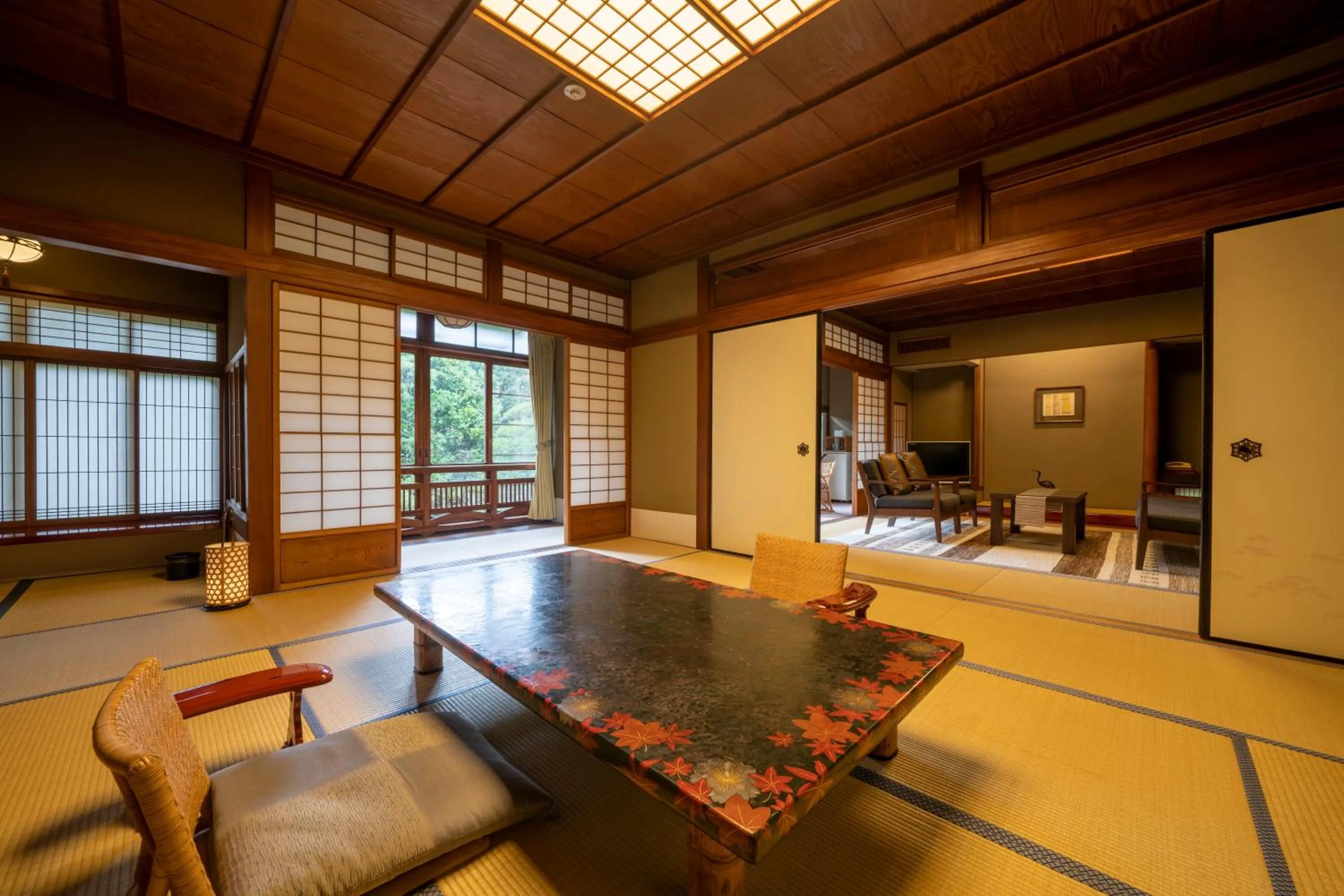Living room in Nishimuraya Honkan
