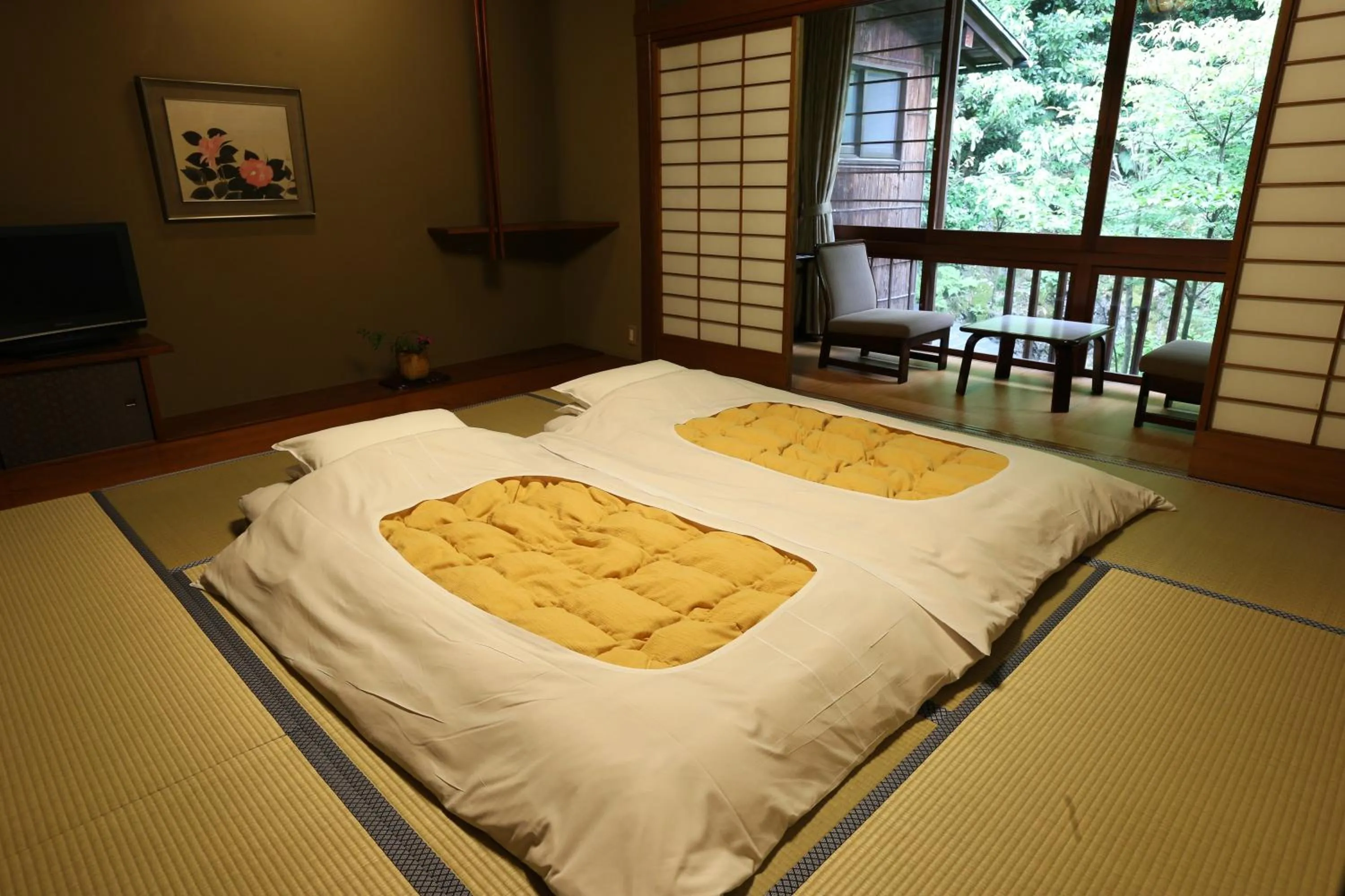 Bed in Nishimuraya Honkan