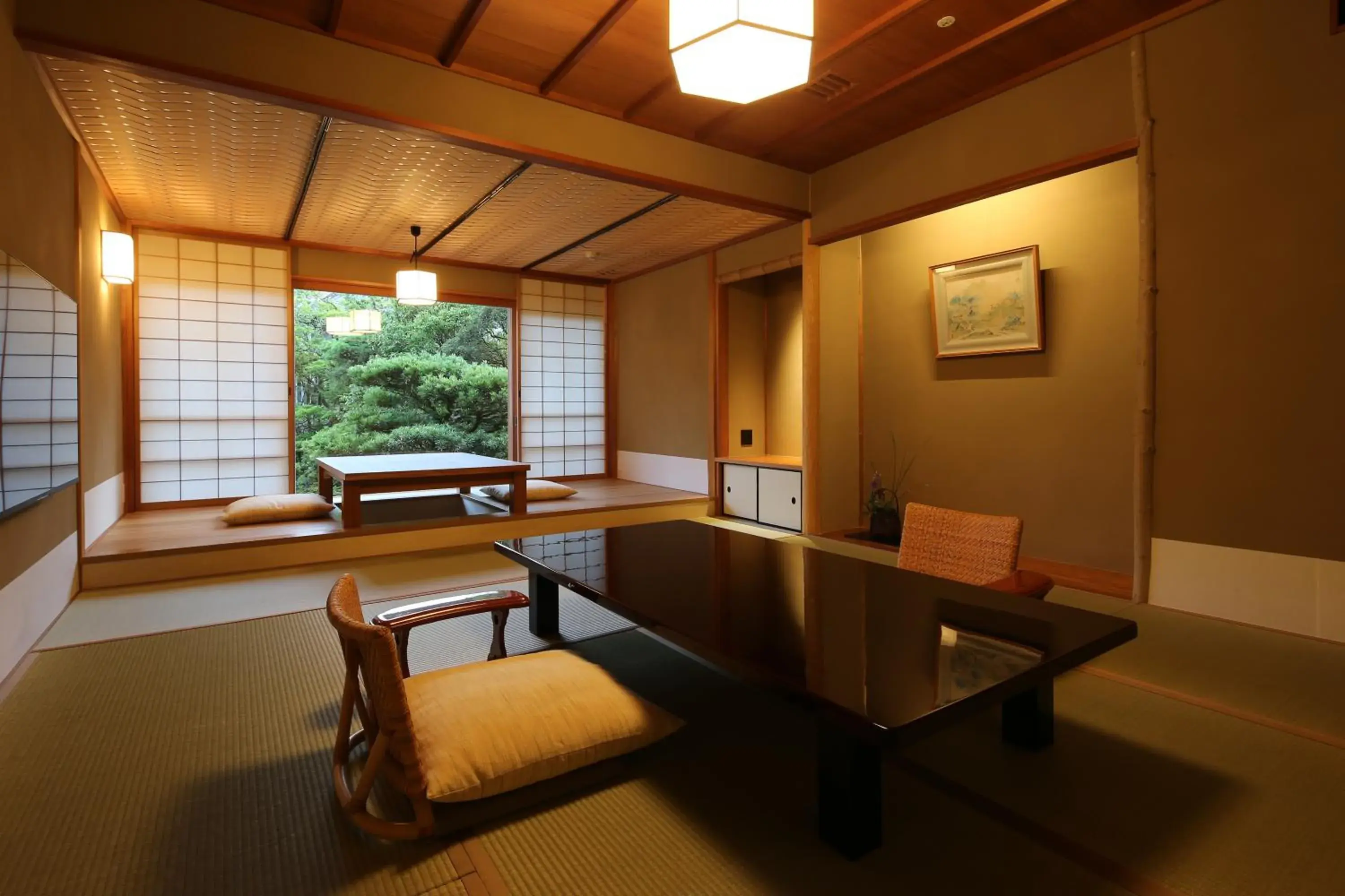 Quadruple Room with Garden View - single occupancy in Nishimuraya Honkan Quadruple Room with Garden View - single occupancy in Nishimuraya Honkan