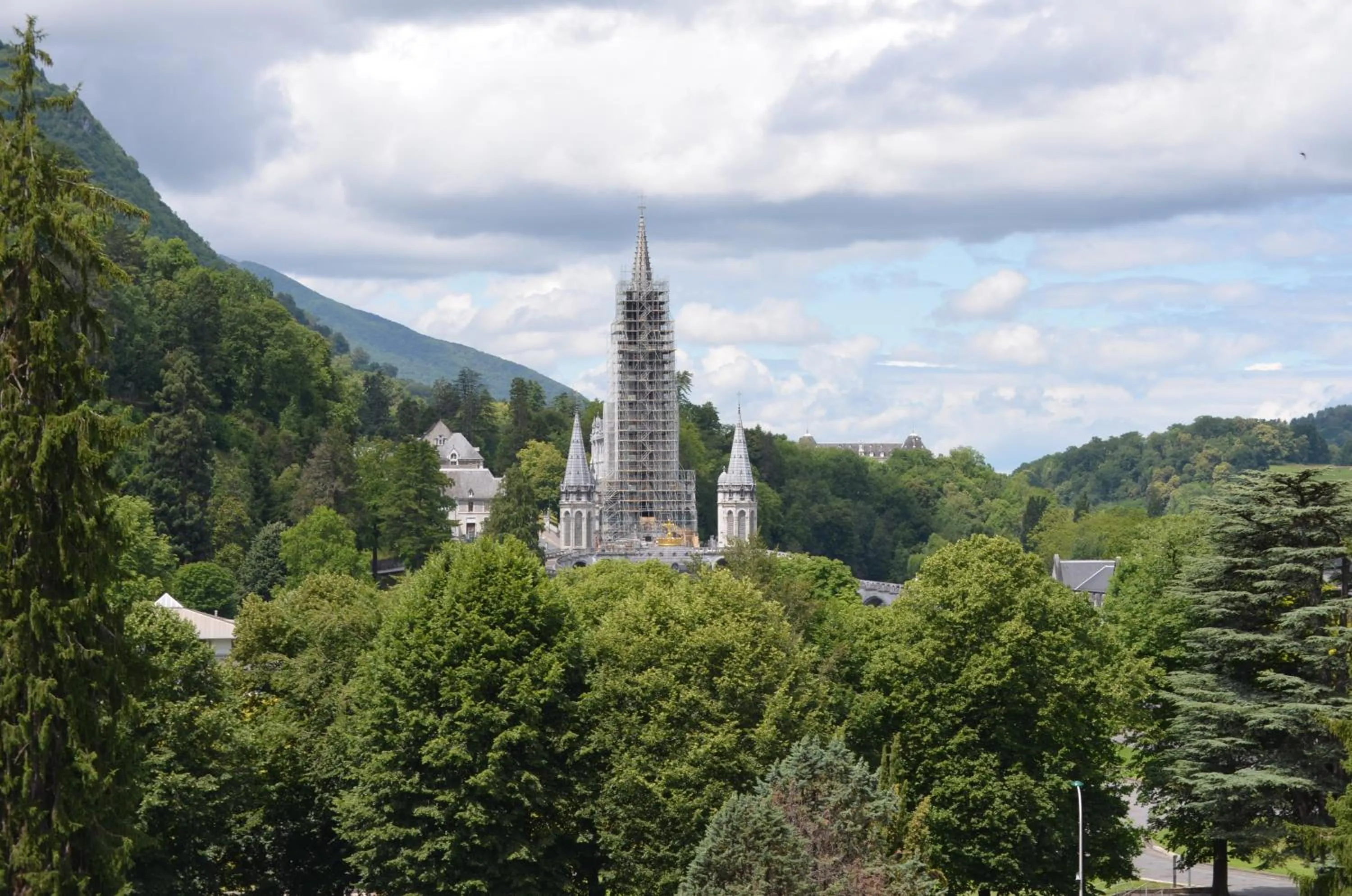 Nearby landmark in Hôtel Montfort