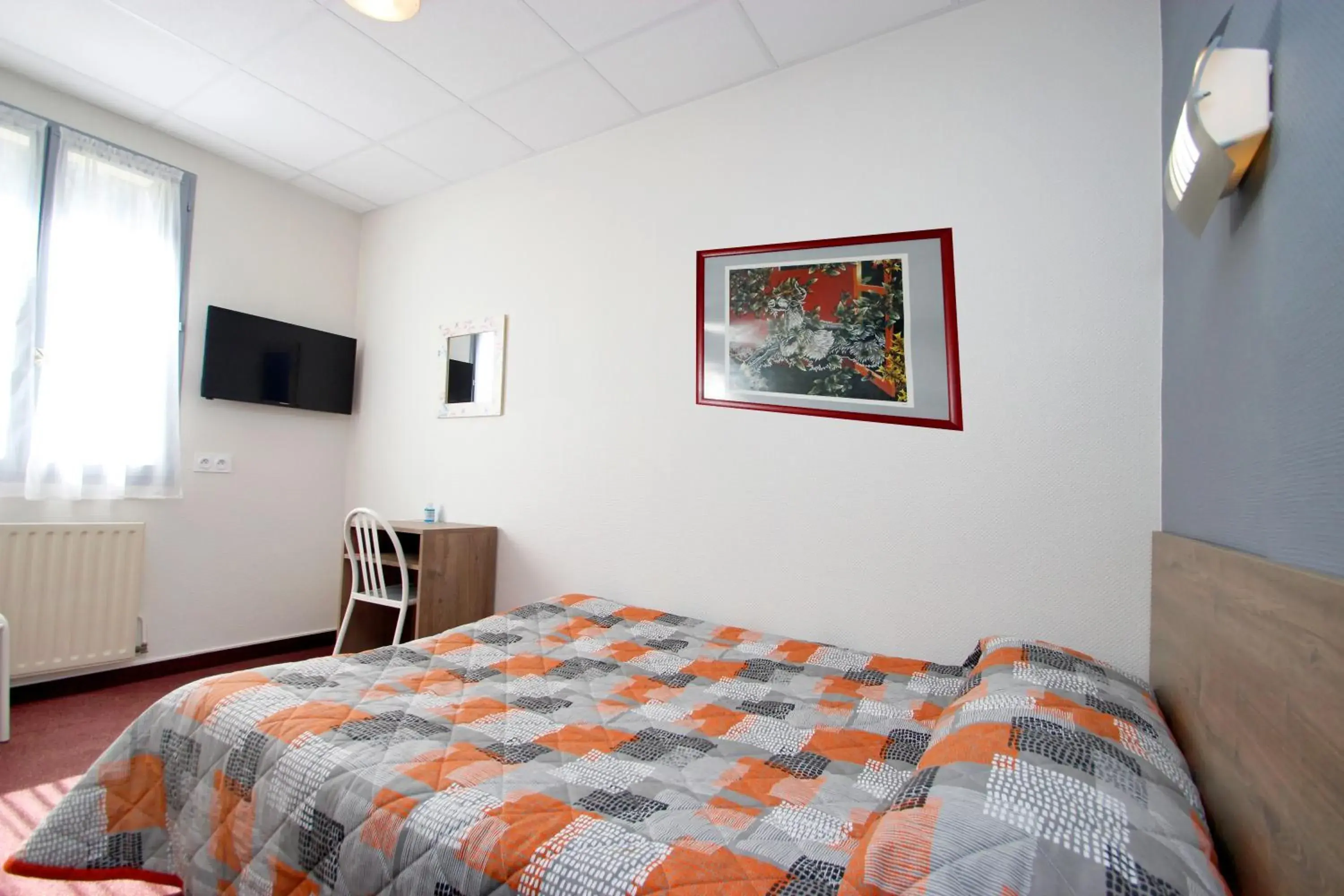 Single Room - single occupancy in Hôtel Montfort Single Room - single occupancy in Hôtel Montfort