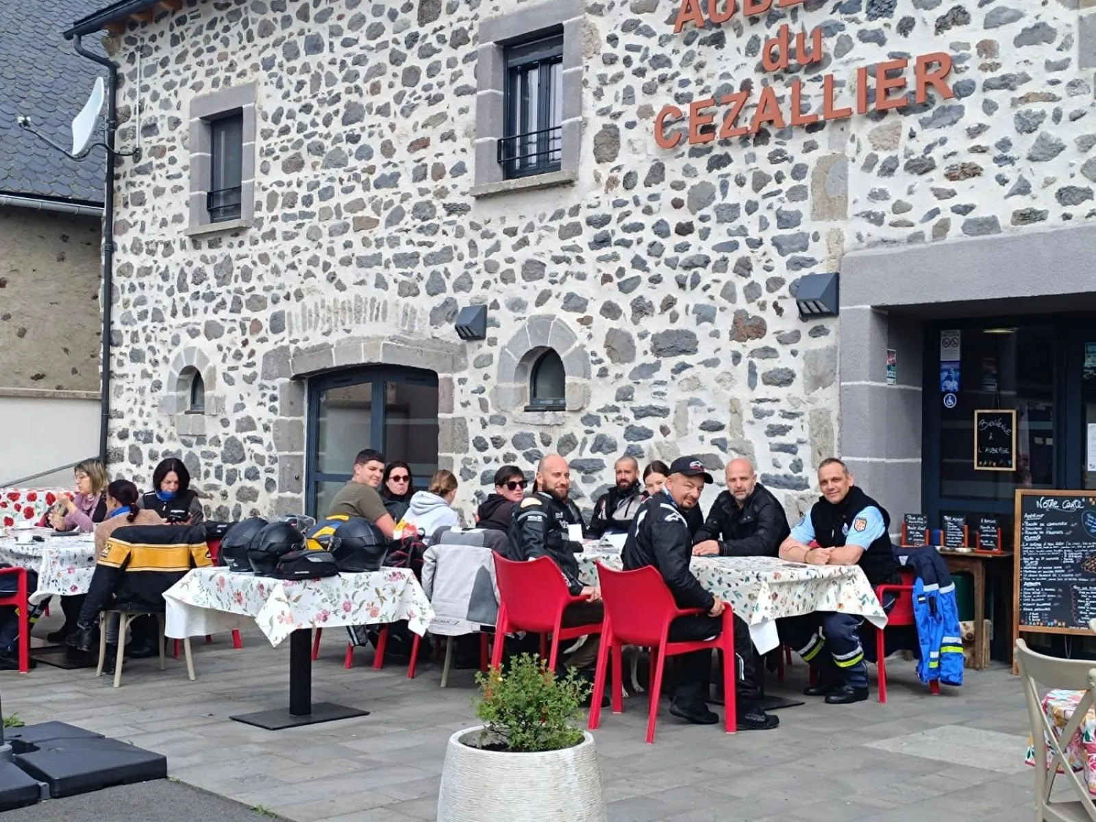 People in Auberge du Cezallier