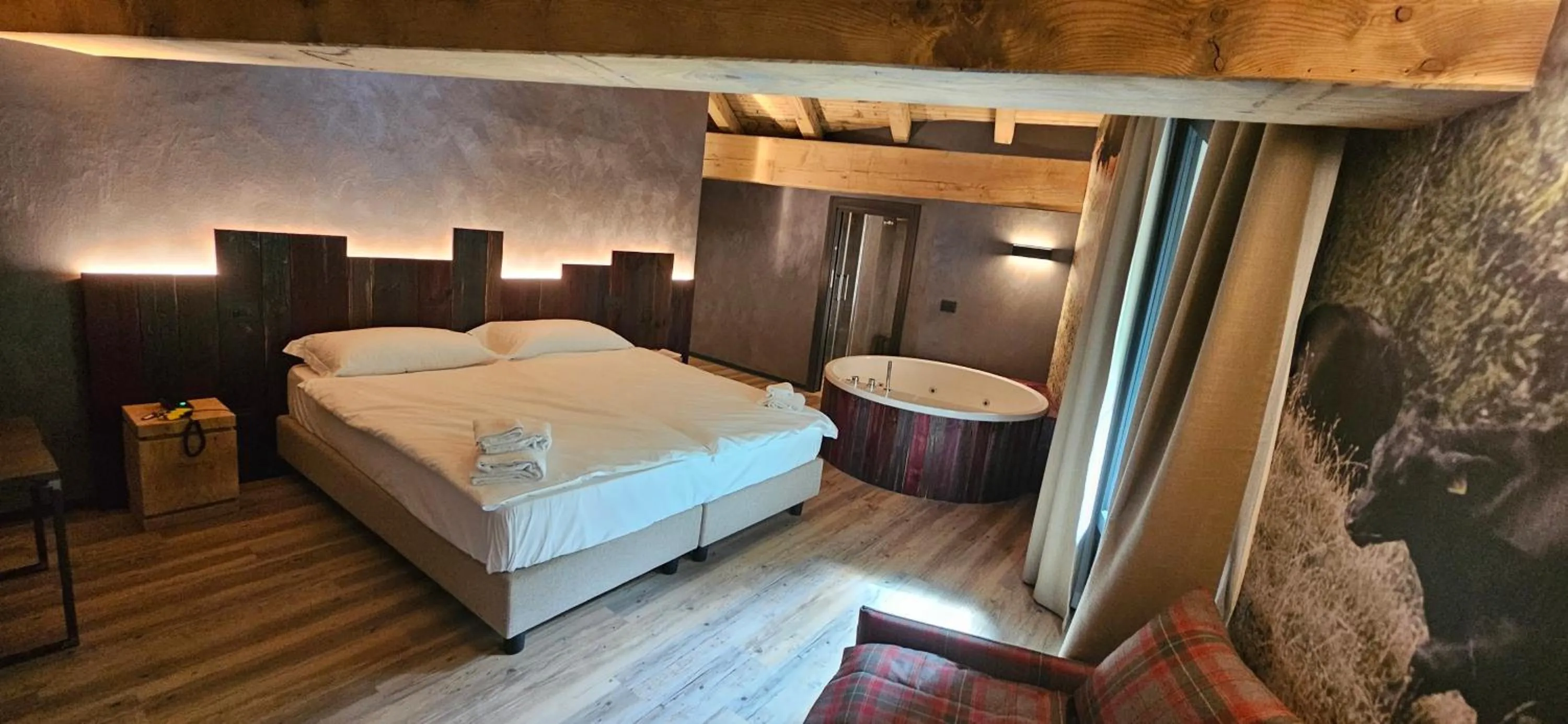 Bed in Crimea Wine Hotel