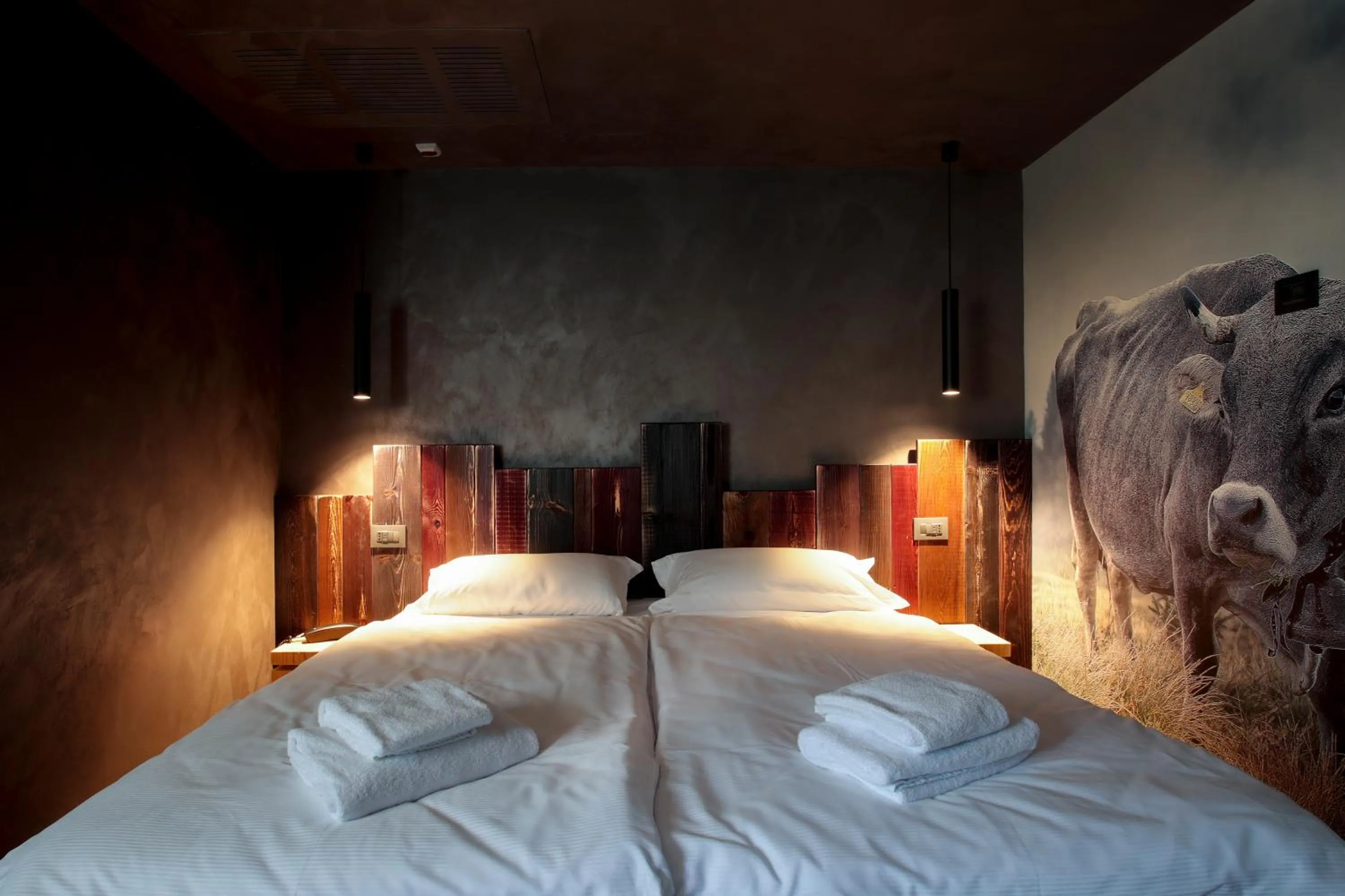 Bed in Crimea Wine Hotel