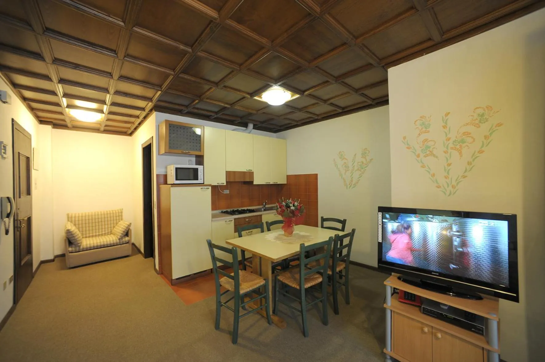 Kitchen or kitchenette in Residence Regina Delle Dolomiti