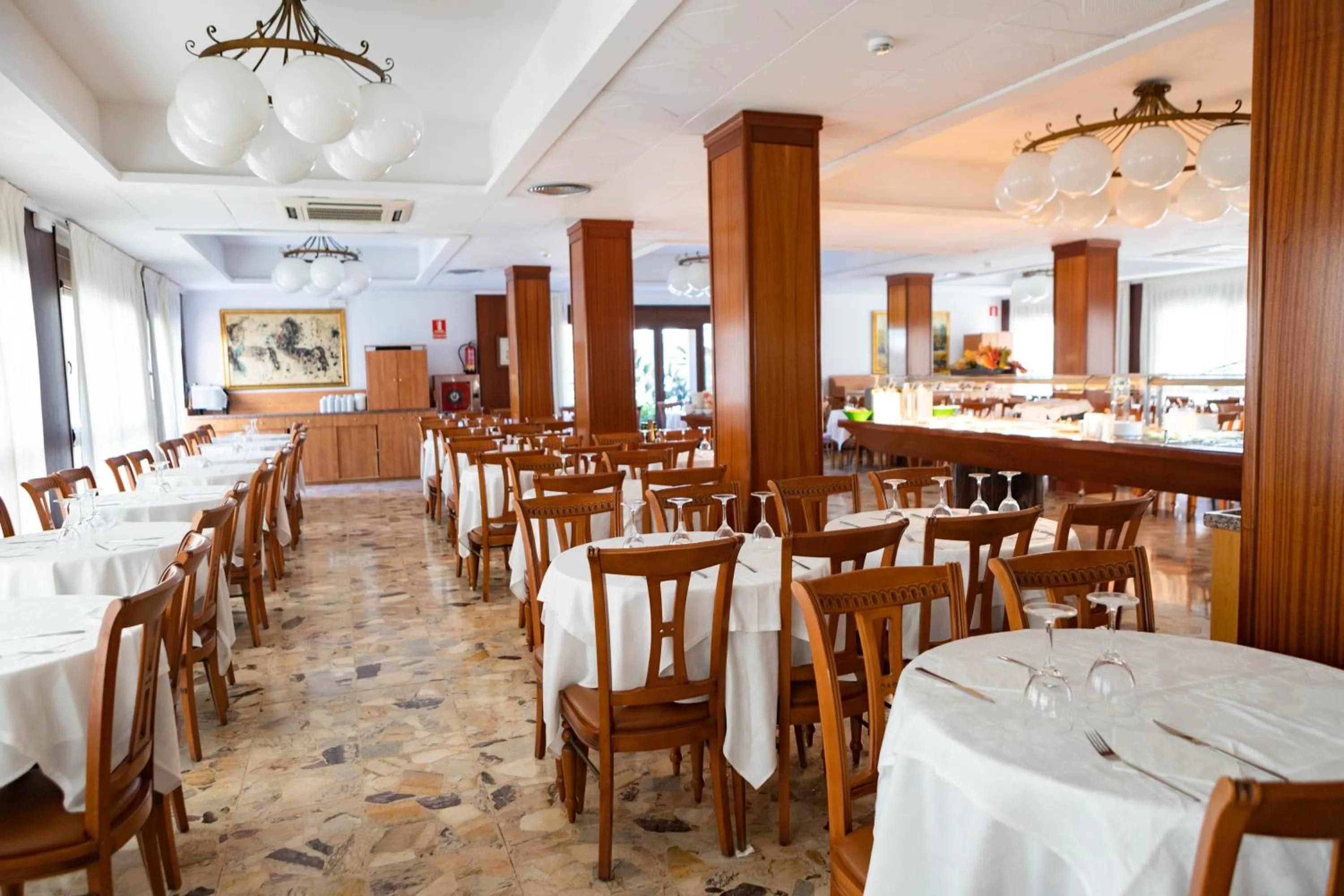 Dining area in Hotel Haromar