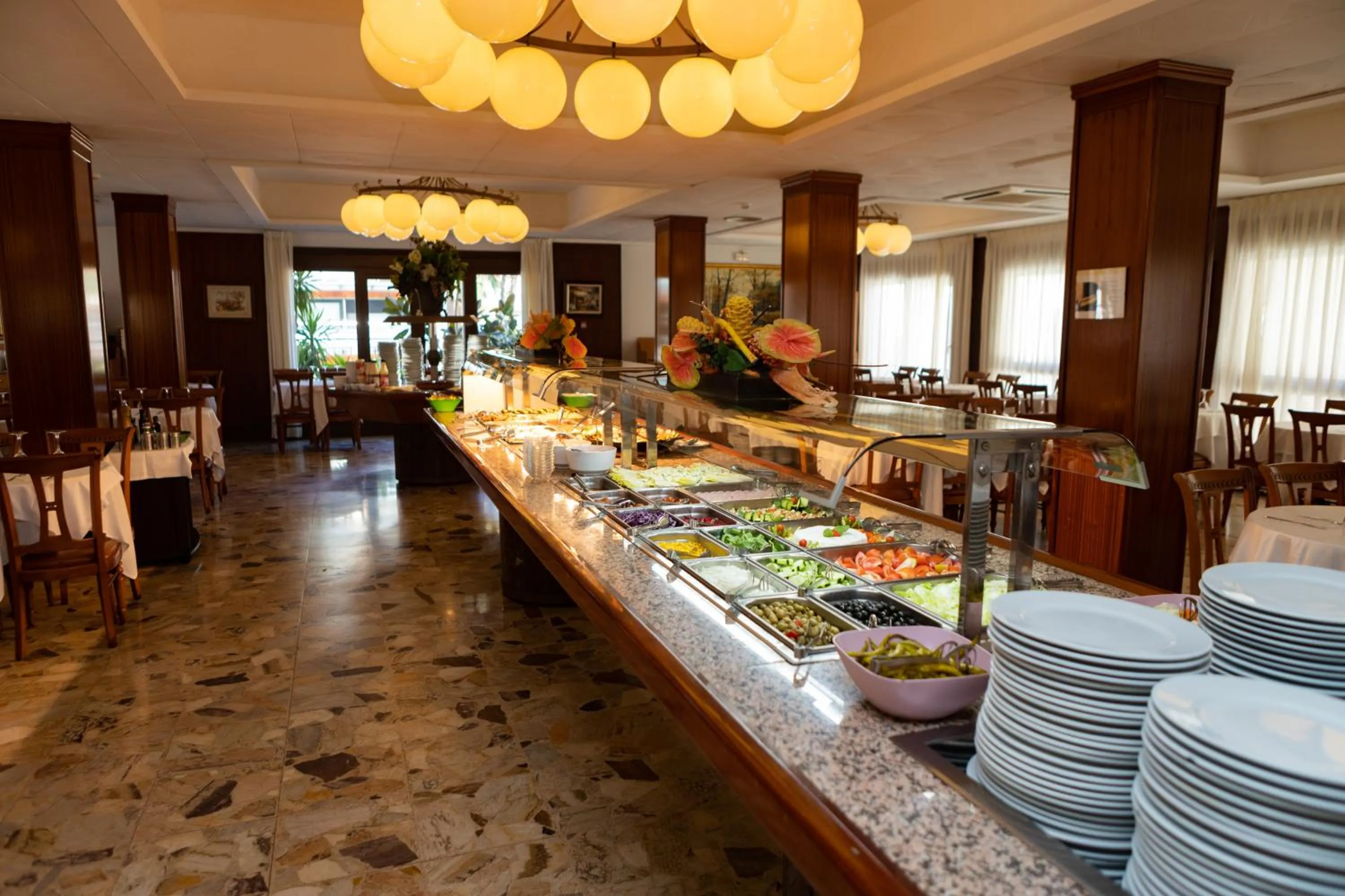 Food in Hotel Haromar
