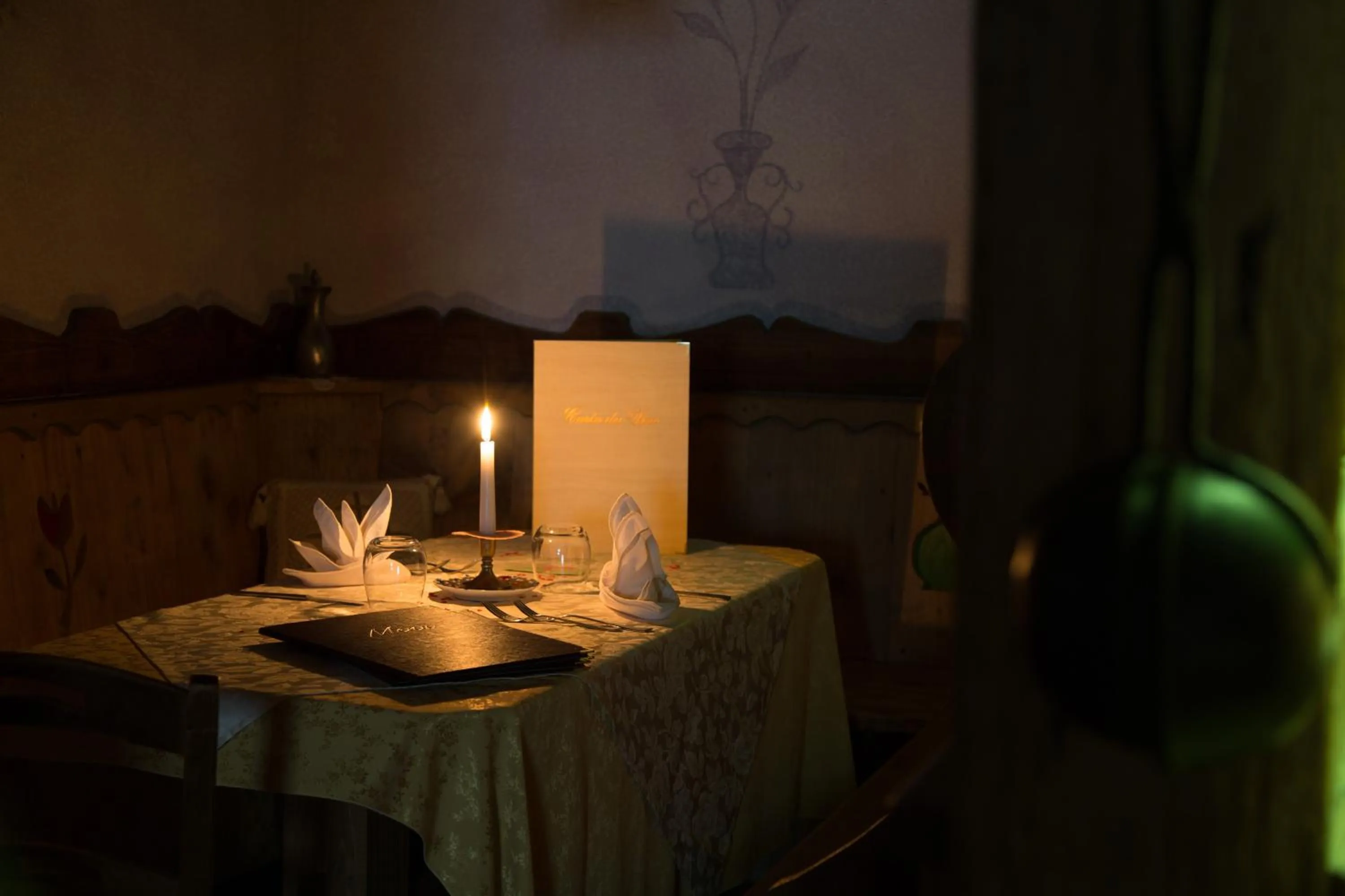 Restaurant/places to eat in Pineta Pastry Hotel